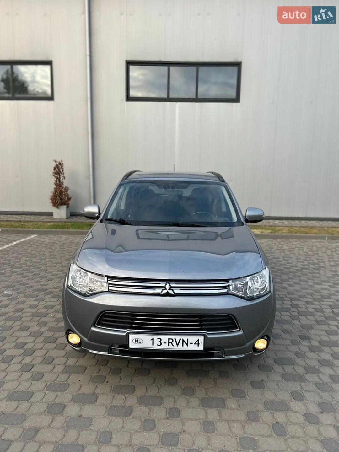 2014 Mitsubishi Outlander - мініатюра 54