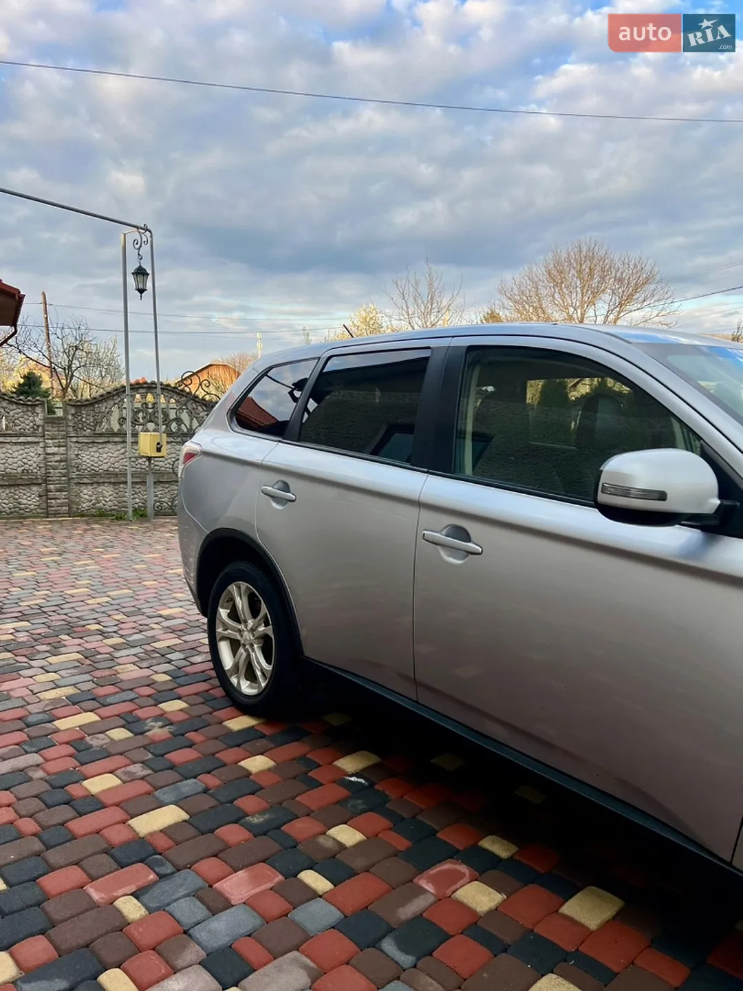 2014 Mitsubishi Outlander - мініатюра 8