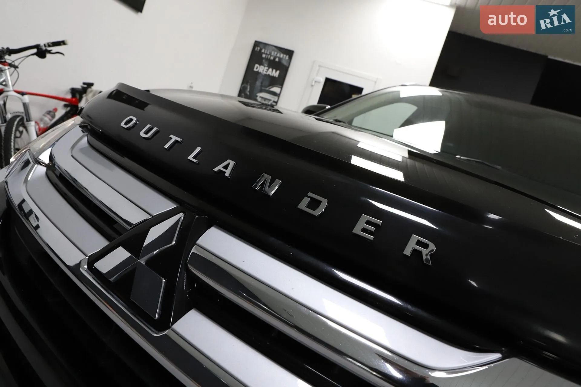 2016 Mitsubishi Outlander - мініатюра 11