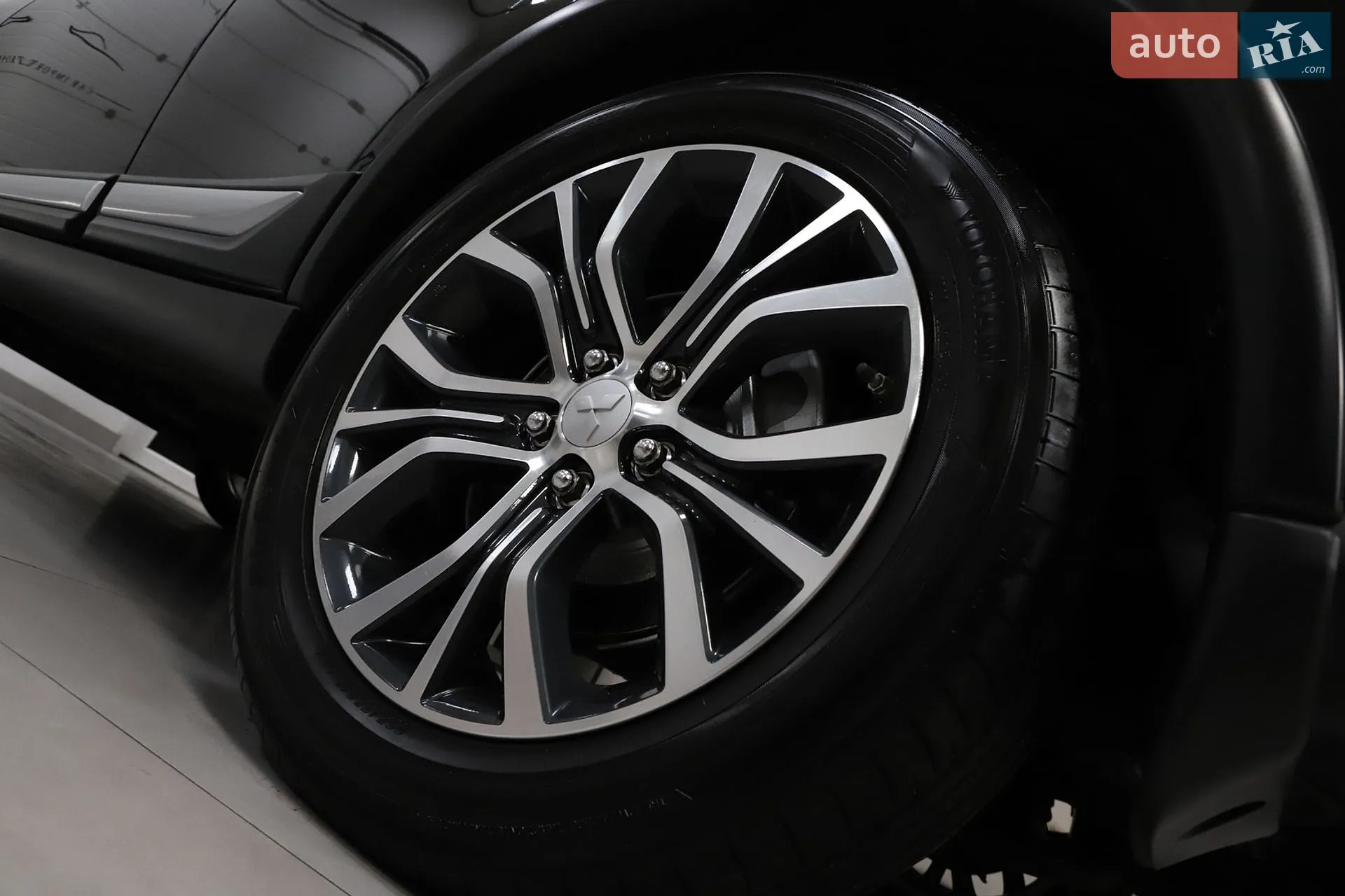 2016 Mitsubishi Outlander - мініатюра 26