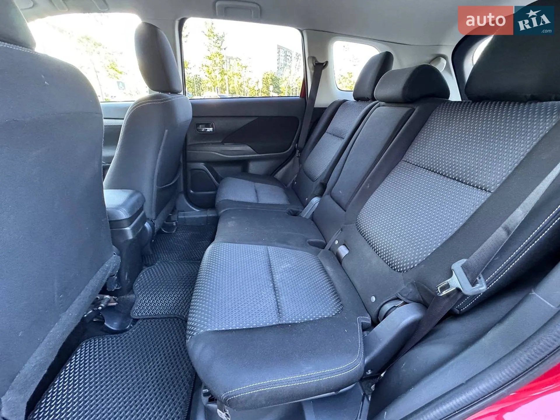 2015 Mitsubishi Outlander - мініатюра 9