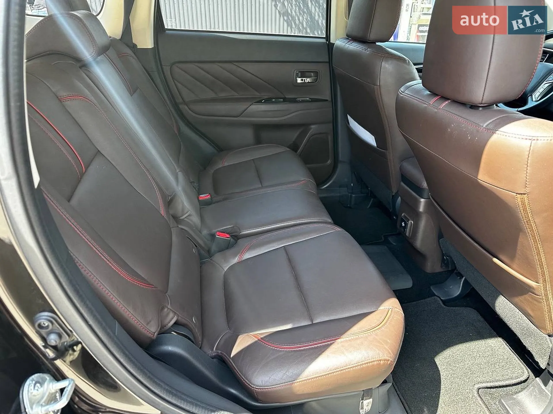 2018 Mitsubishi Outlander - мініатюра 24