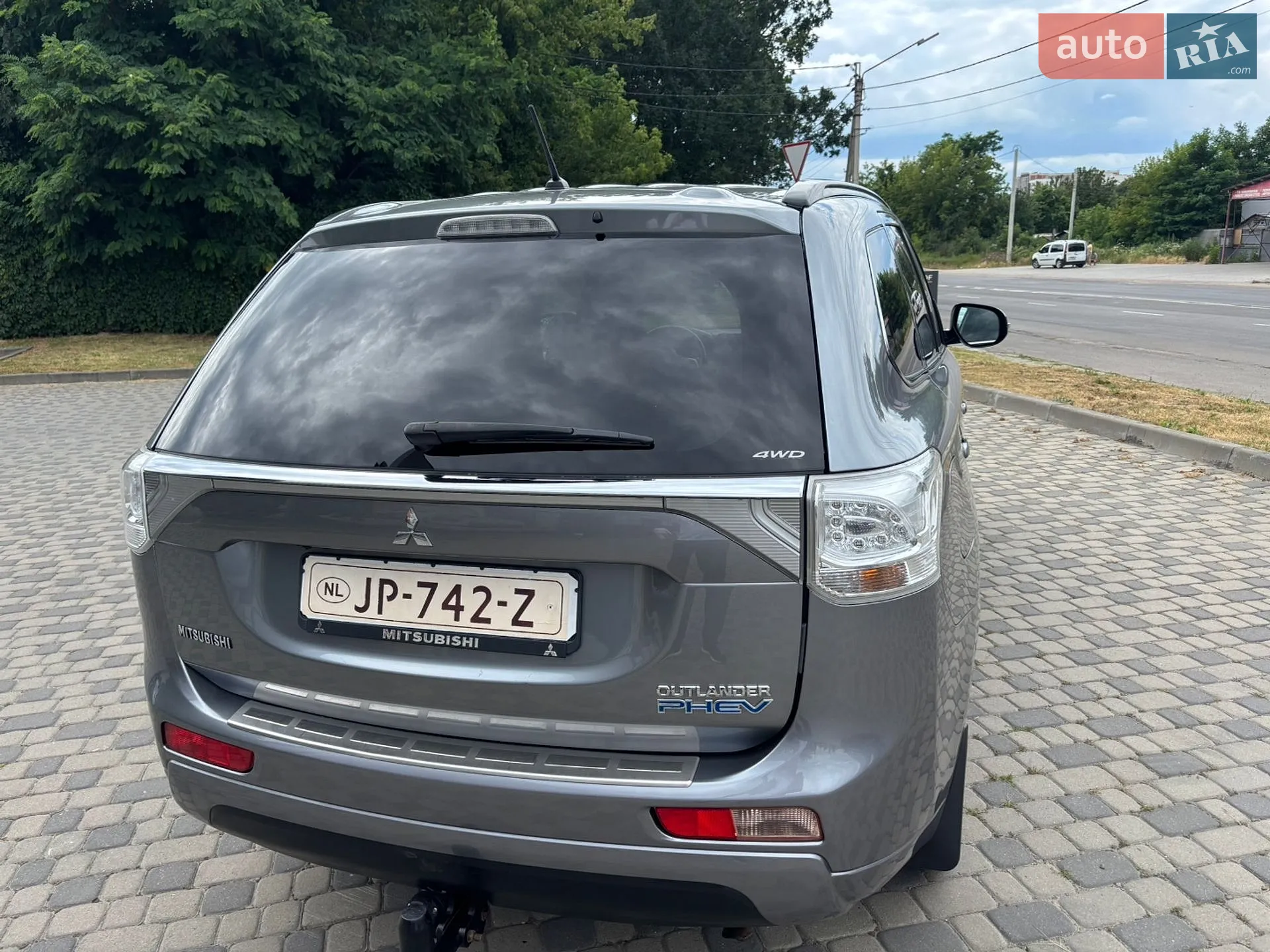 2013 Mitsubishi Outlander - мініатюра 10