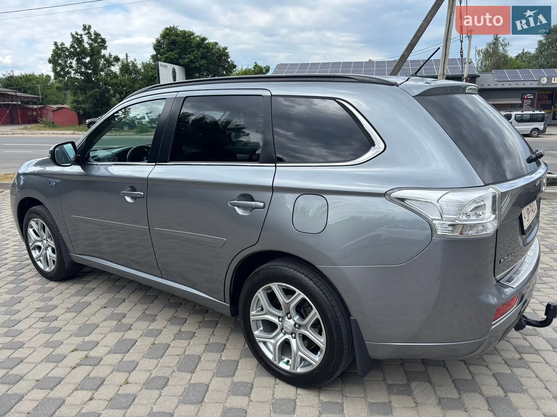 2013 Mitsubishi Outlander - мініатюра 15