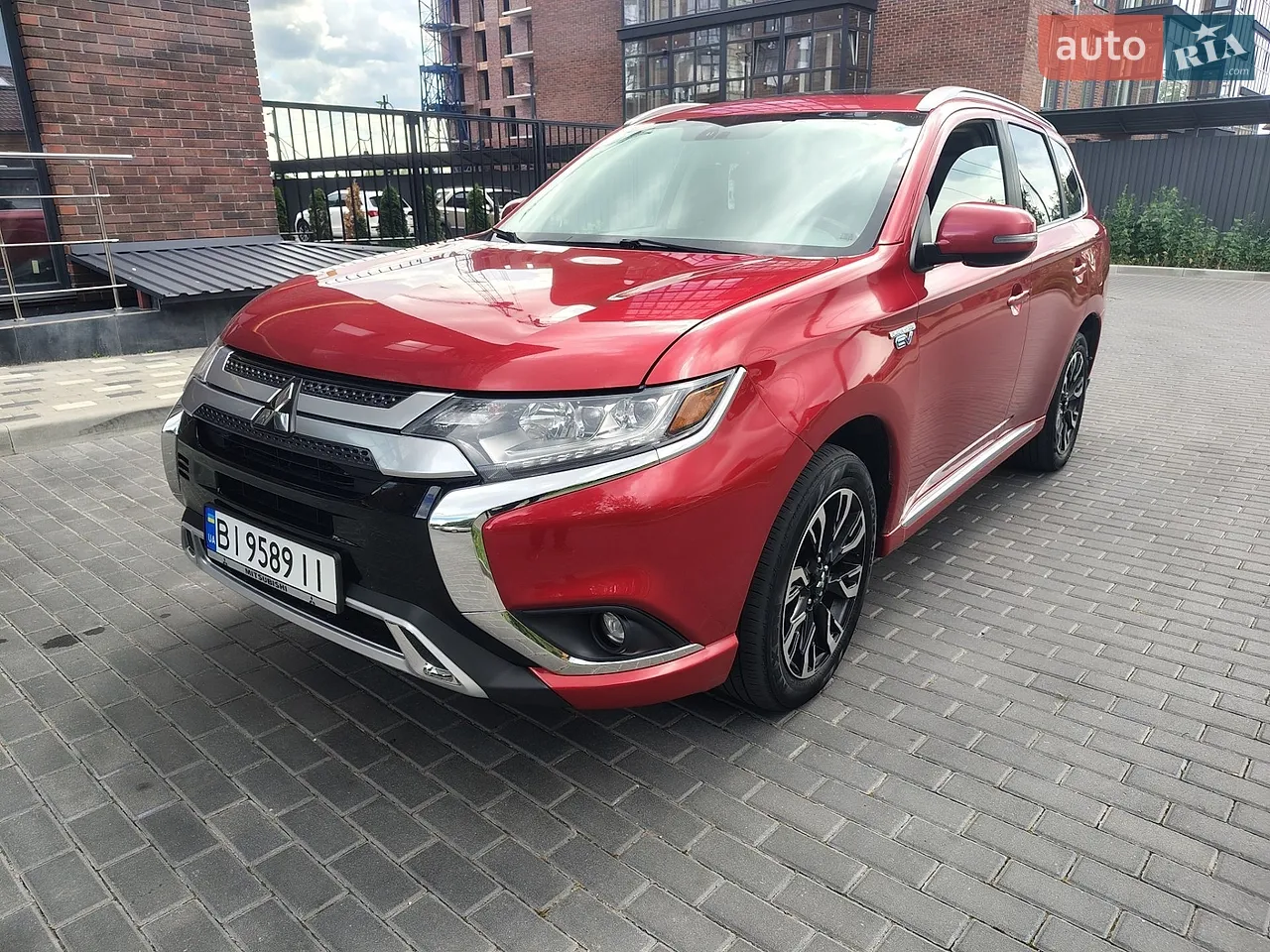 2017 Mitsubishi Outlander - мініатюра 20