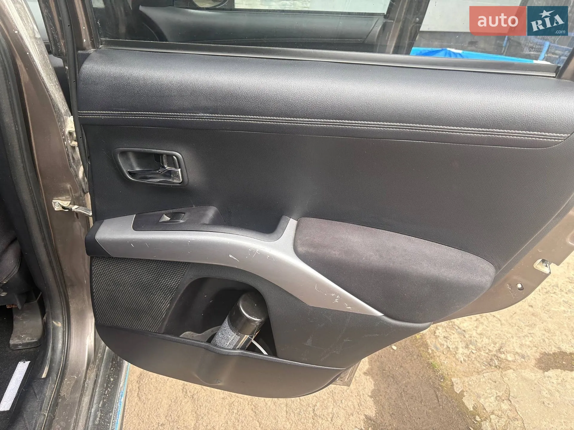 2010 Mitsubishi Outlander - мініатюра 7