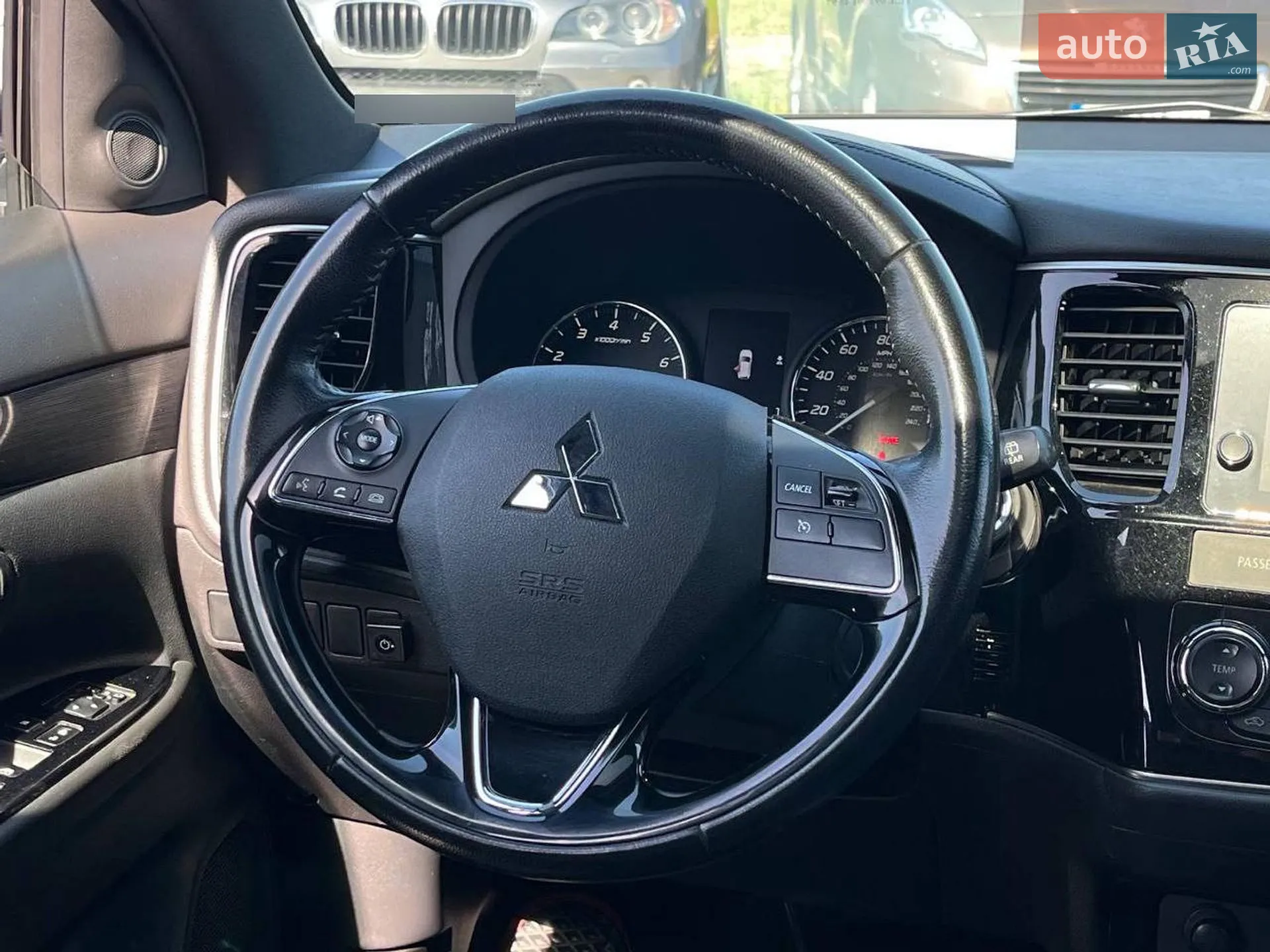 2017 Mitsubishi Outlander - мініатюра 26