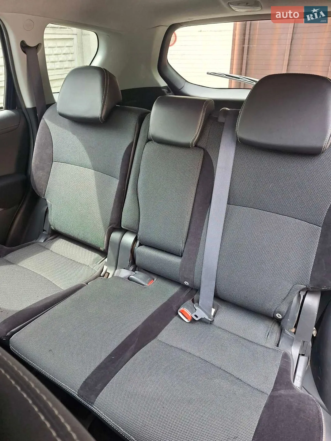 2010 Mitsubishi Outlander - мініатюра 11