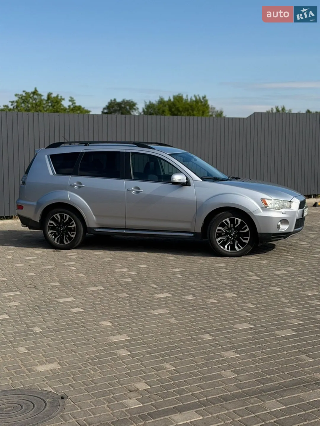 2011 Mitsubishi Outlander - мініатюра 9