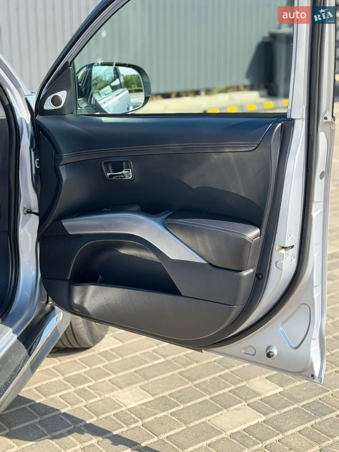 2011 Mitsubishi Outlander - мініатюра 58