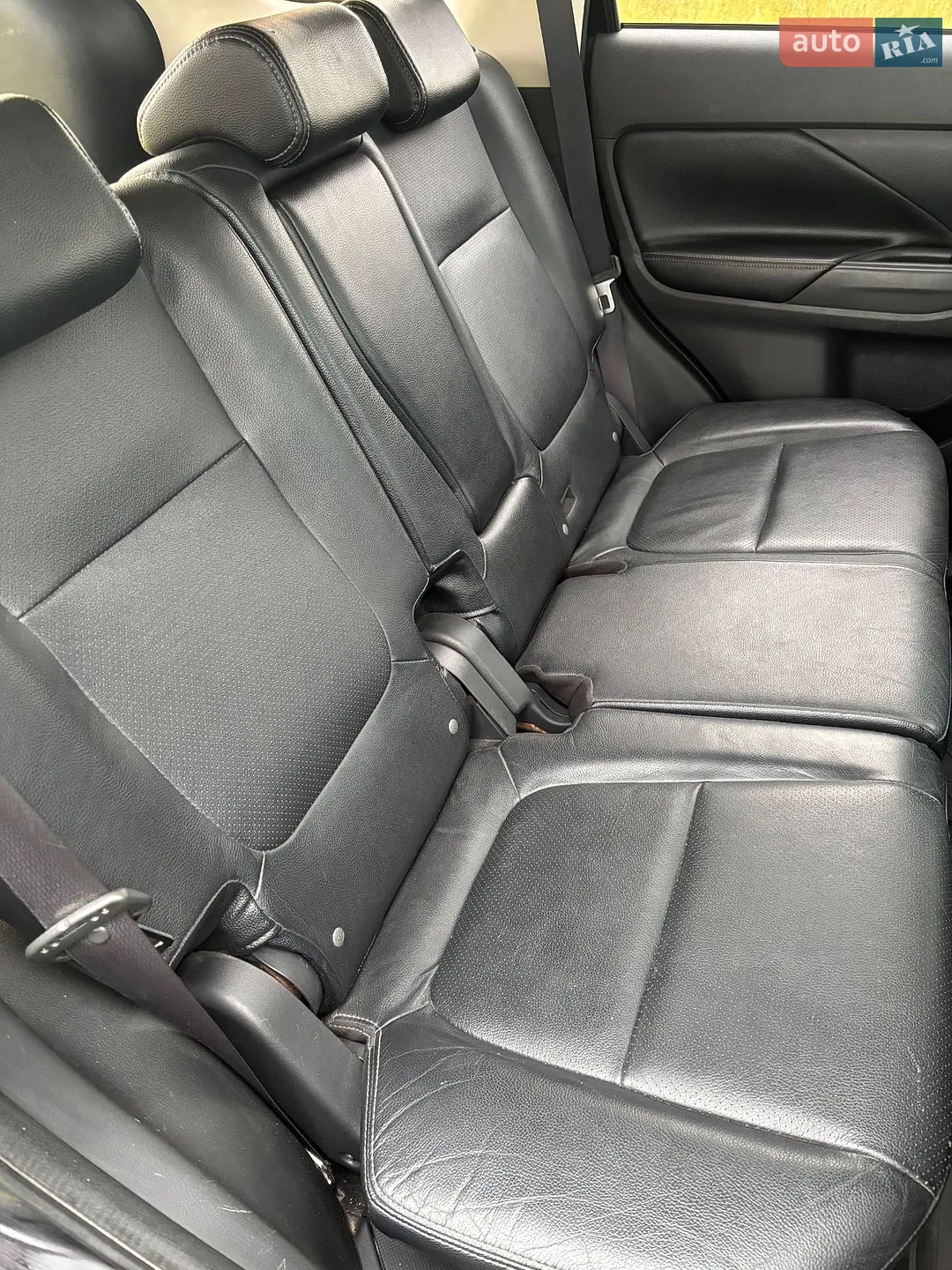 2013 Mitsubishi Outlander - мініатюра 19