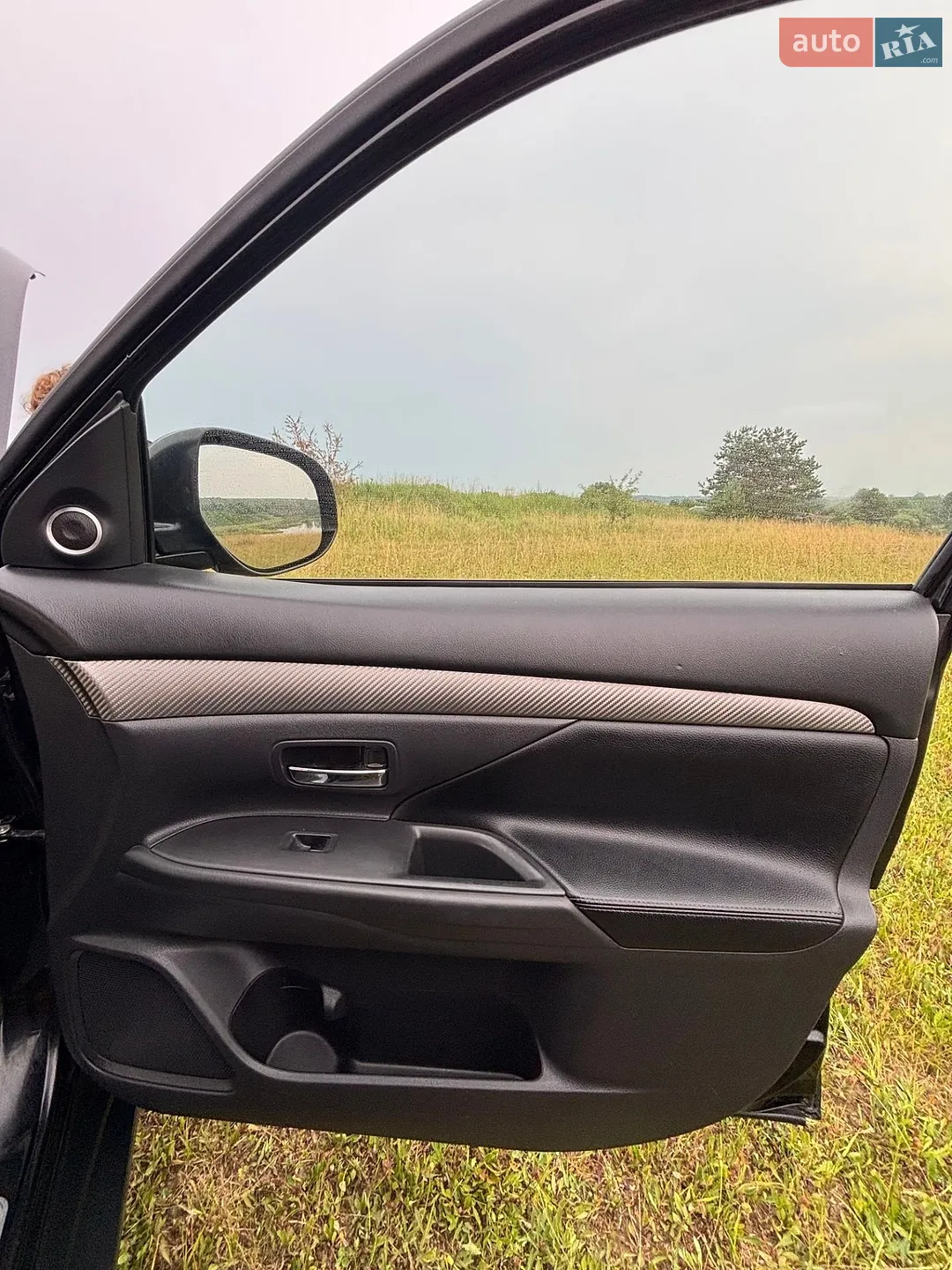 2013 Mitsubishi Outlander - мініатюра 25