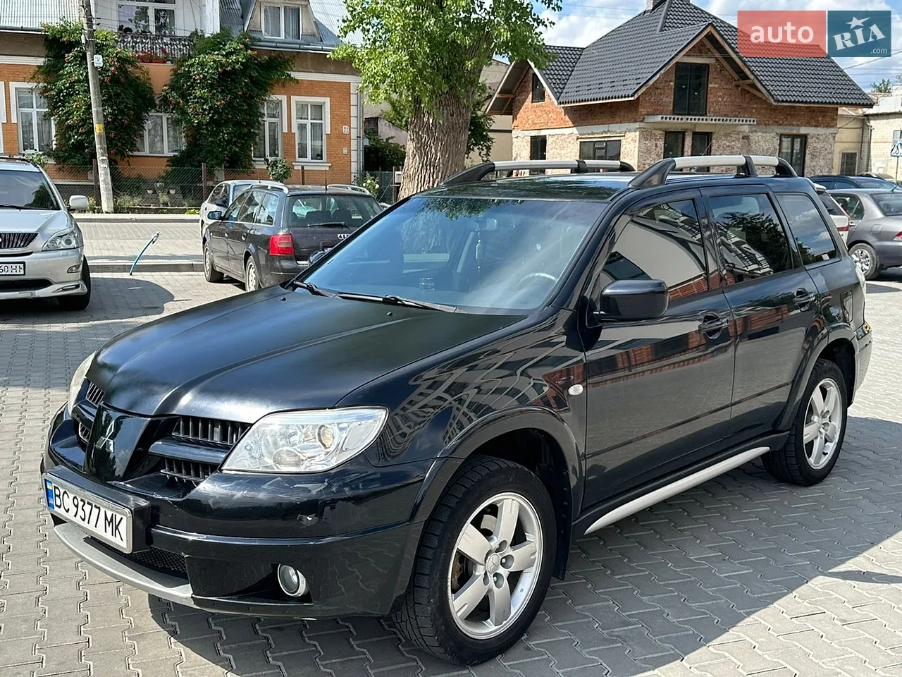 2010 Mitsubishi Outlander - мініатюра 11
