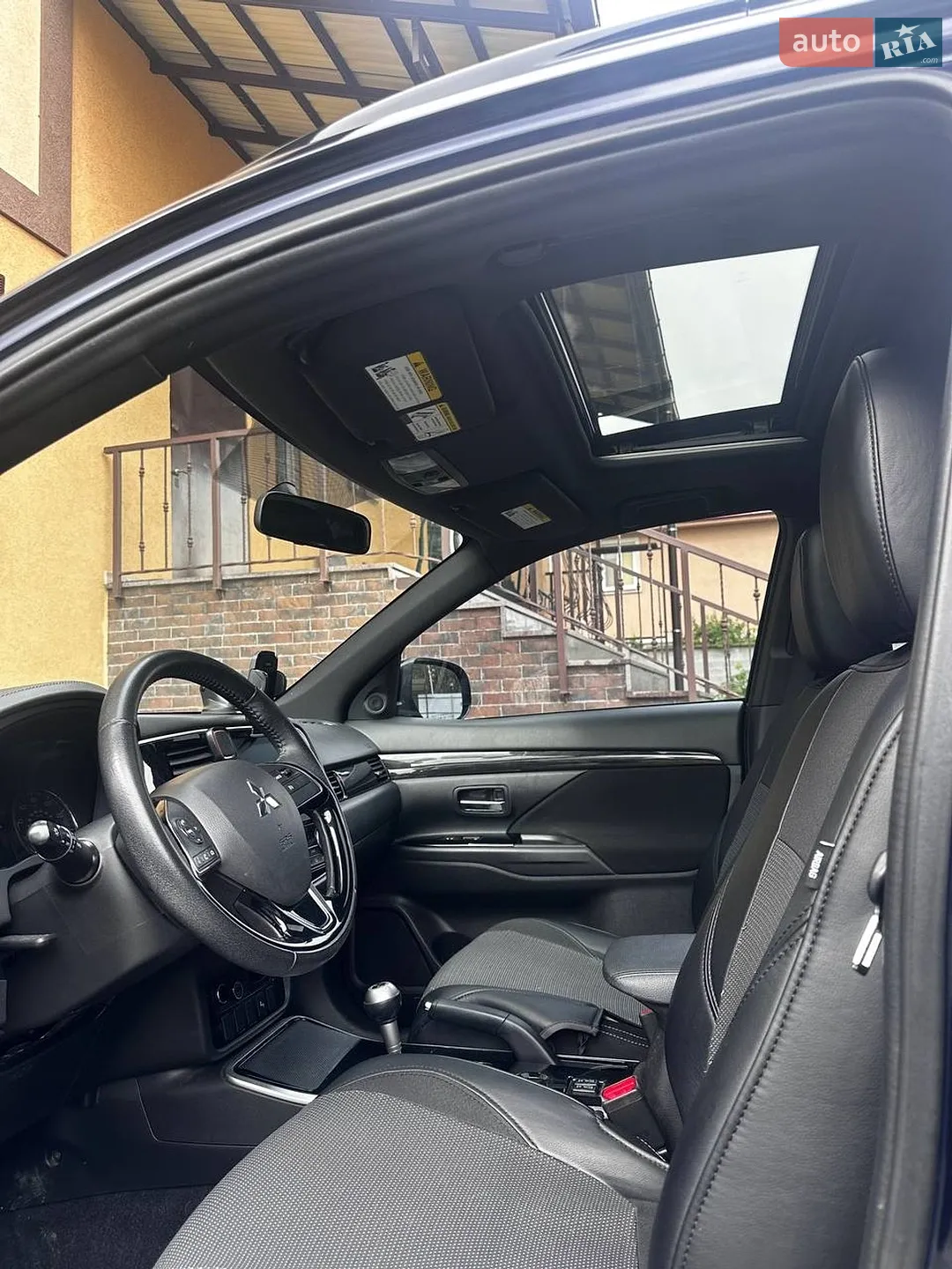 2018 Mitsubishi Outlander - мініатюра 4
