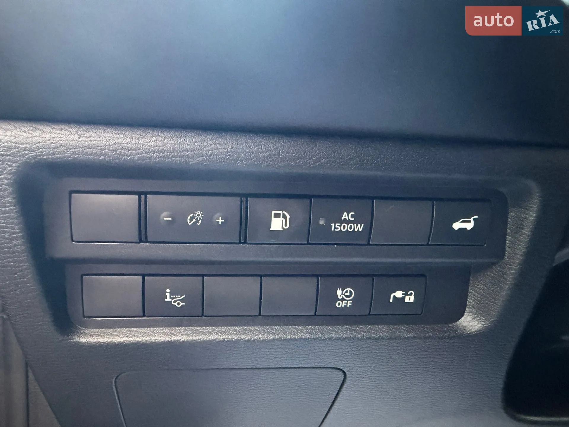 2024 Mitsubishi Outlander - мініатюра 25