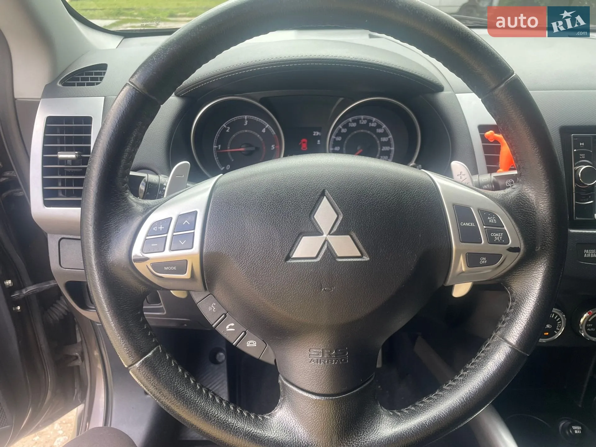 2012 Mitsubishi Outlander - мініатюра 23