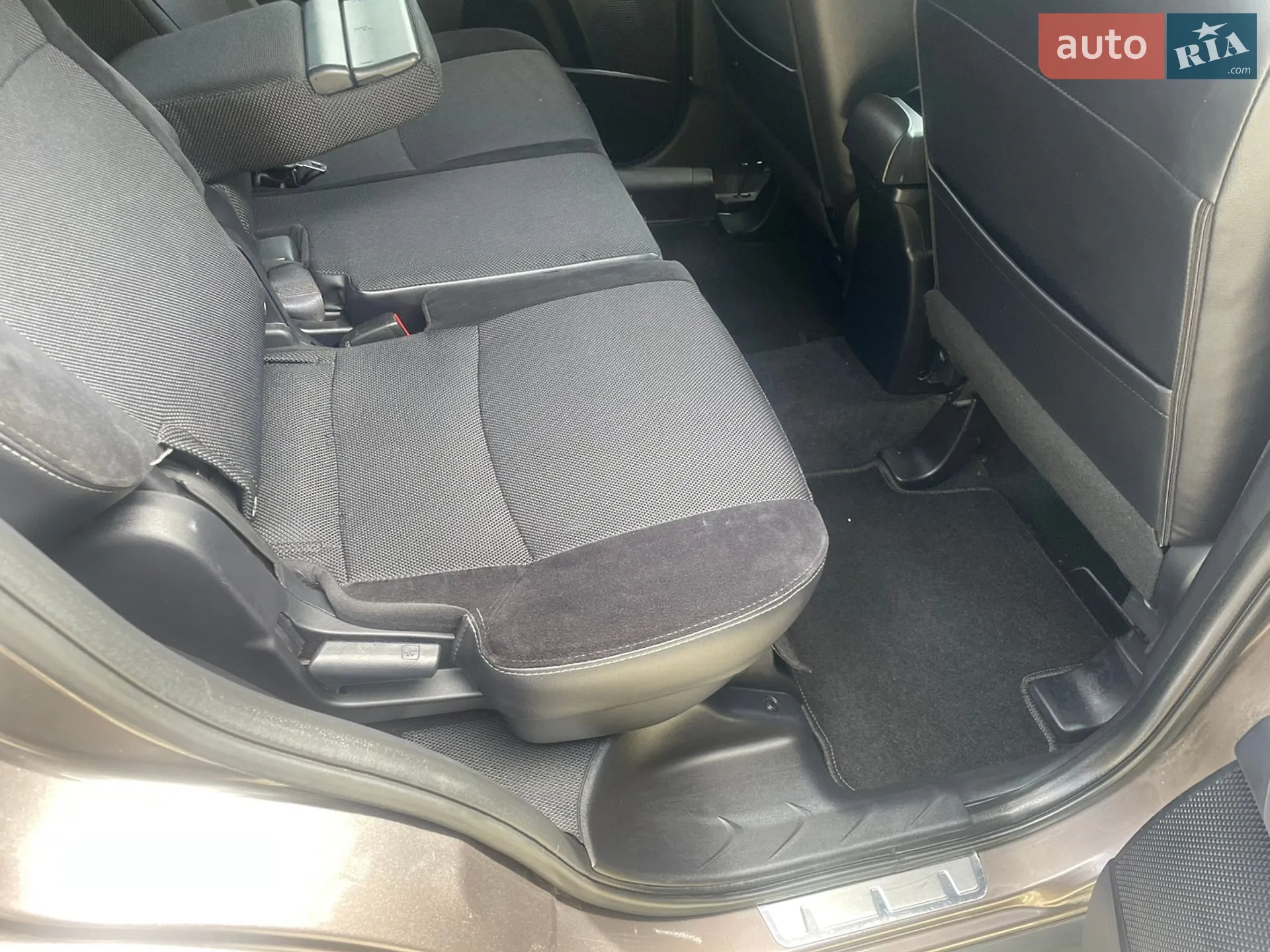 2012 Mitsubishi Outlander - мініатюра 33