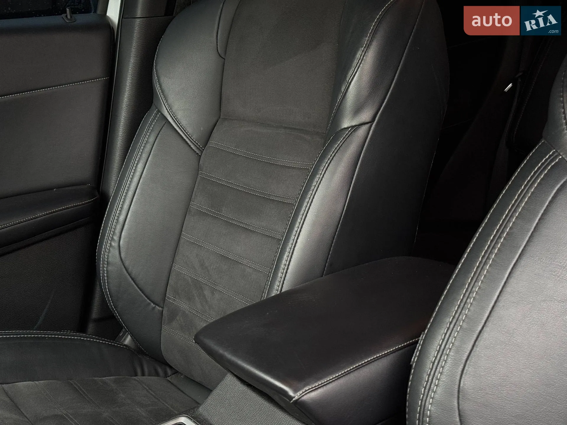 2022 Mitsubishi Outlander - мініатюра 50