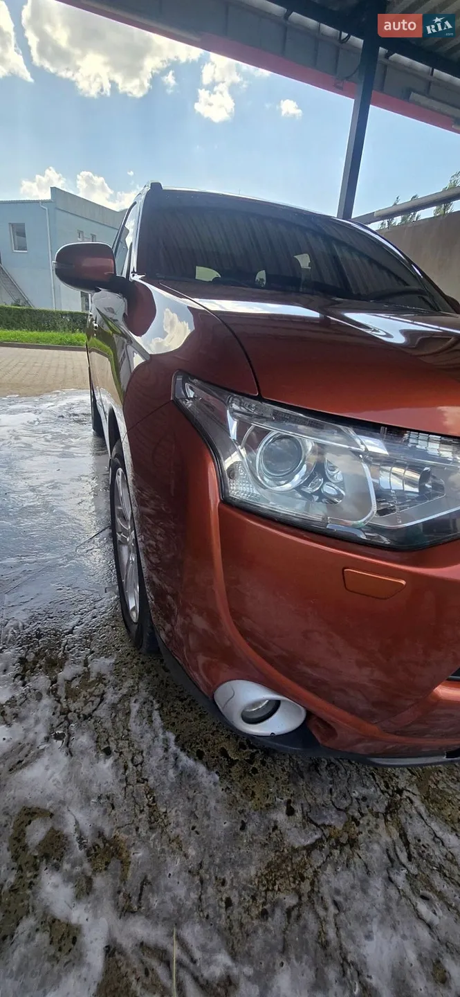 2012 Mitsubishi Outlander - мініатюра 3