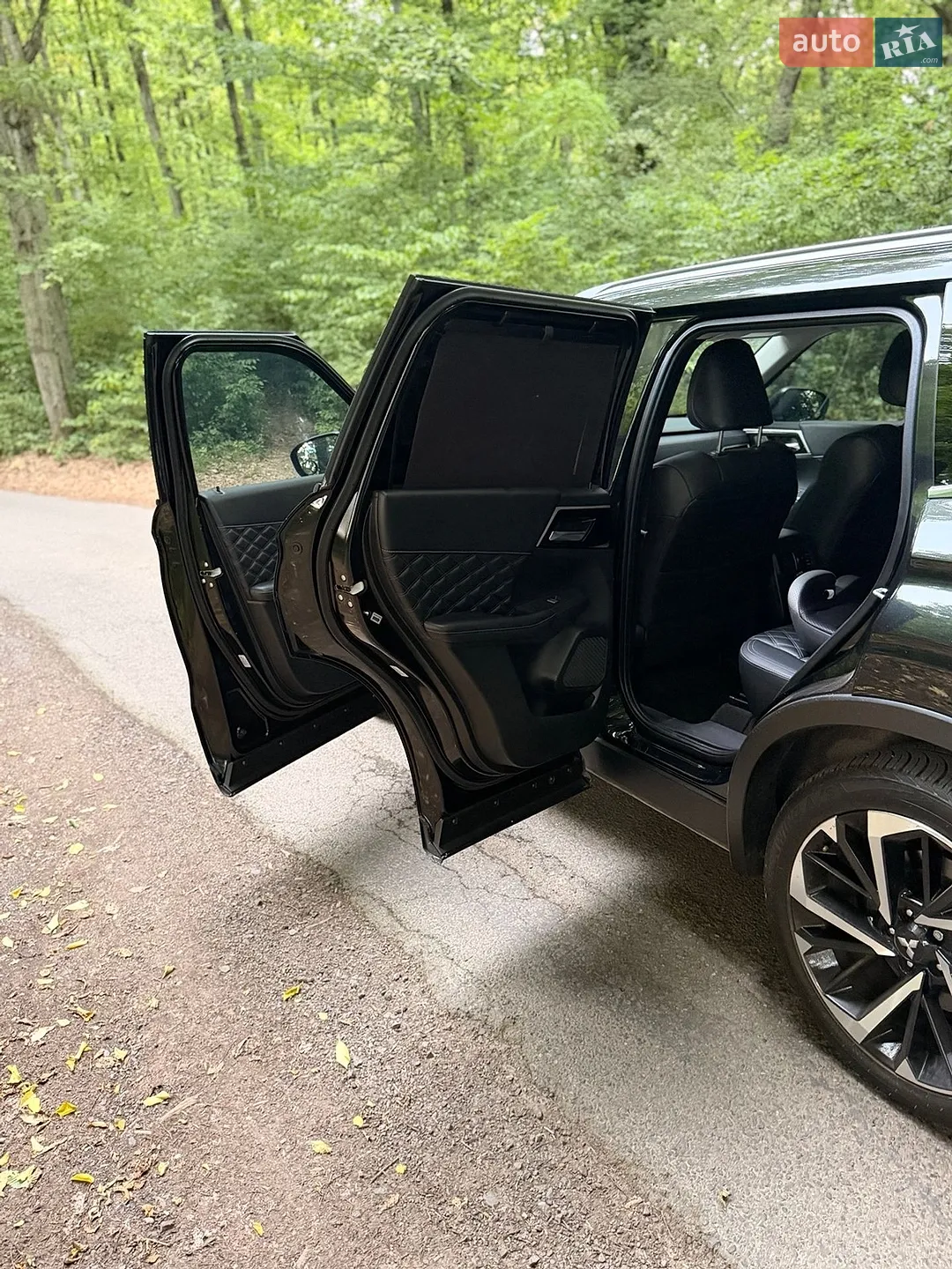 2023 Mitsubishi Outlander - мініатюра 42