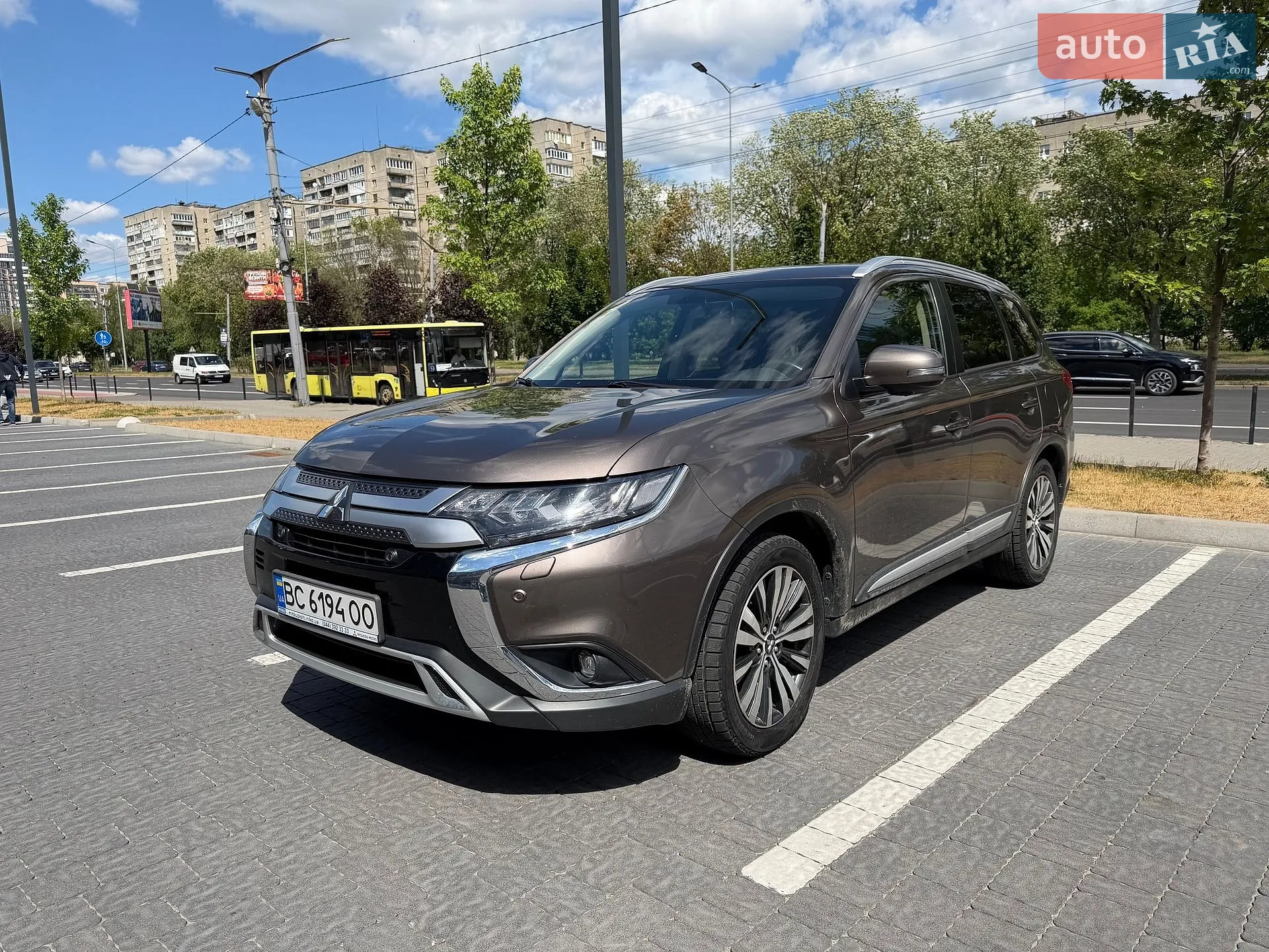 2018 Mitsubishi Outlander - мініатюра 2
