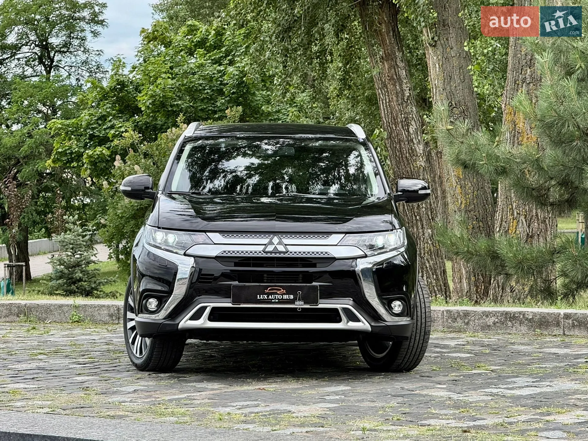 2021 Mitsubishi Outlander - мініатюра 3