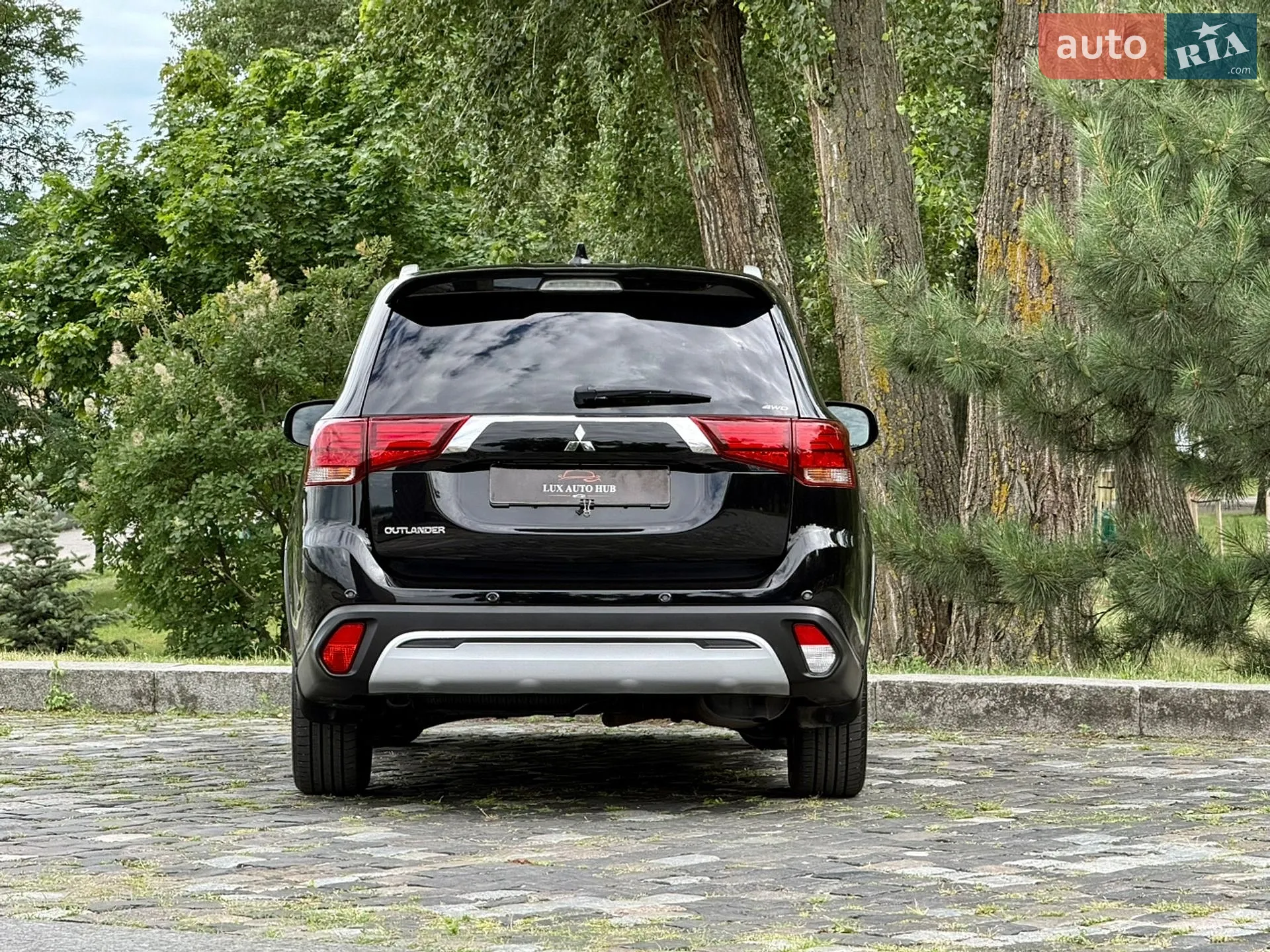 2021 Mitsubishi Outlander - мініатюра 18