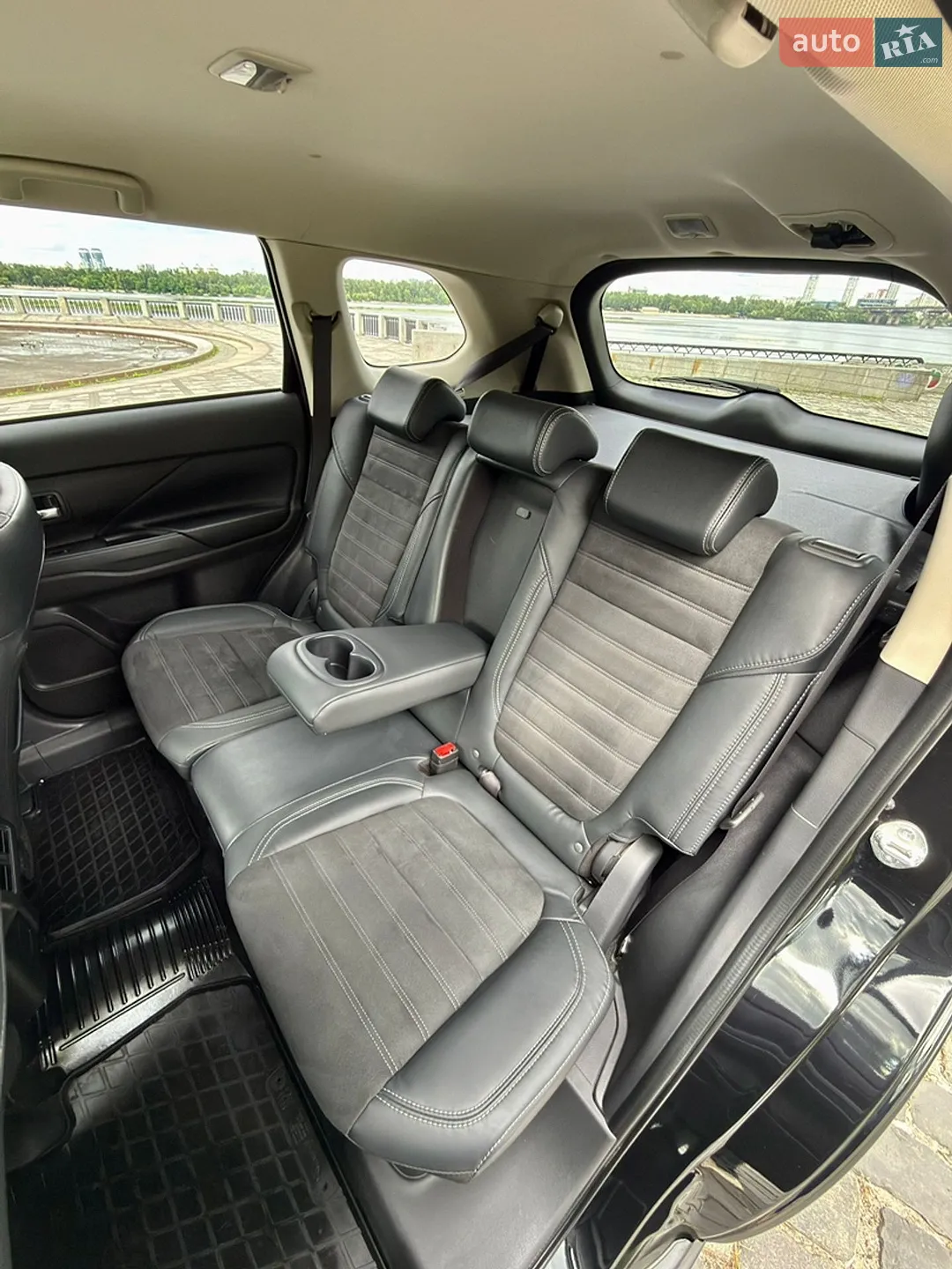 2021 Mitsubishi Outlander - мініатюра 49