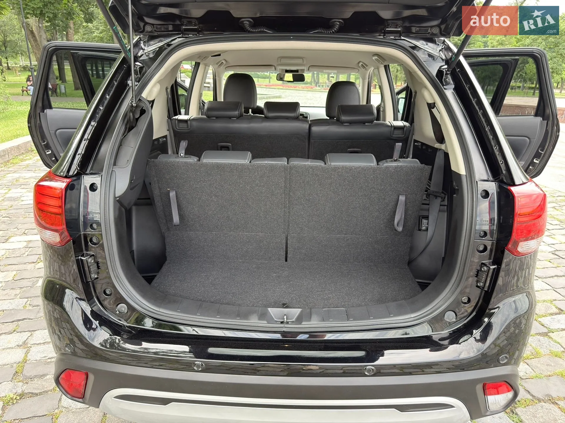 2021 Mitsubishi Outlander - мініатюра 80