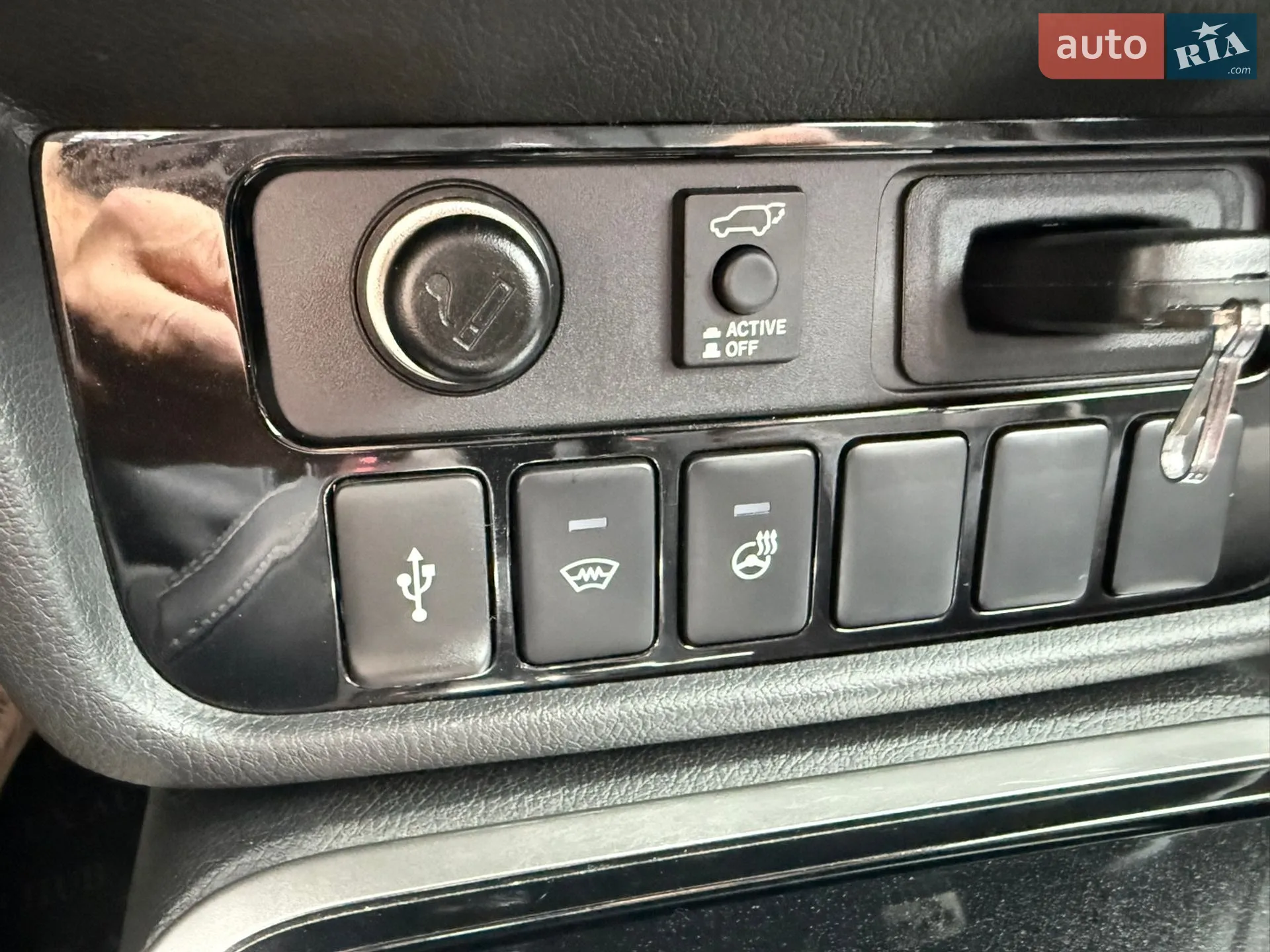 2021 Mitsubishi Outlander - мініатюра 131