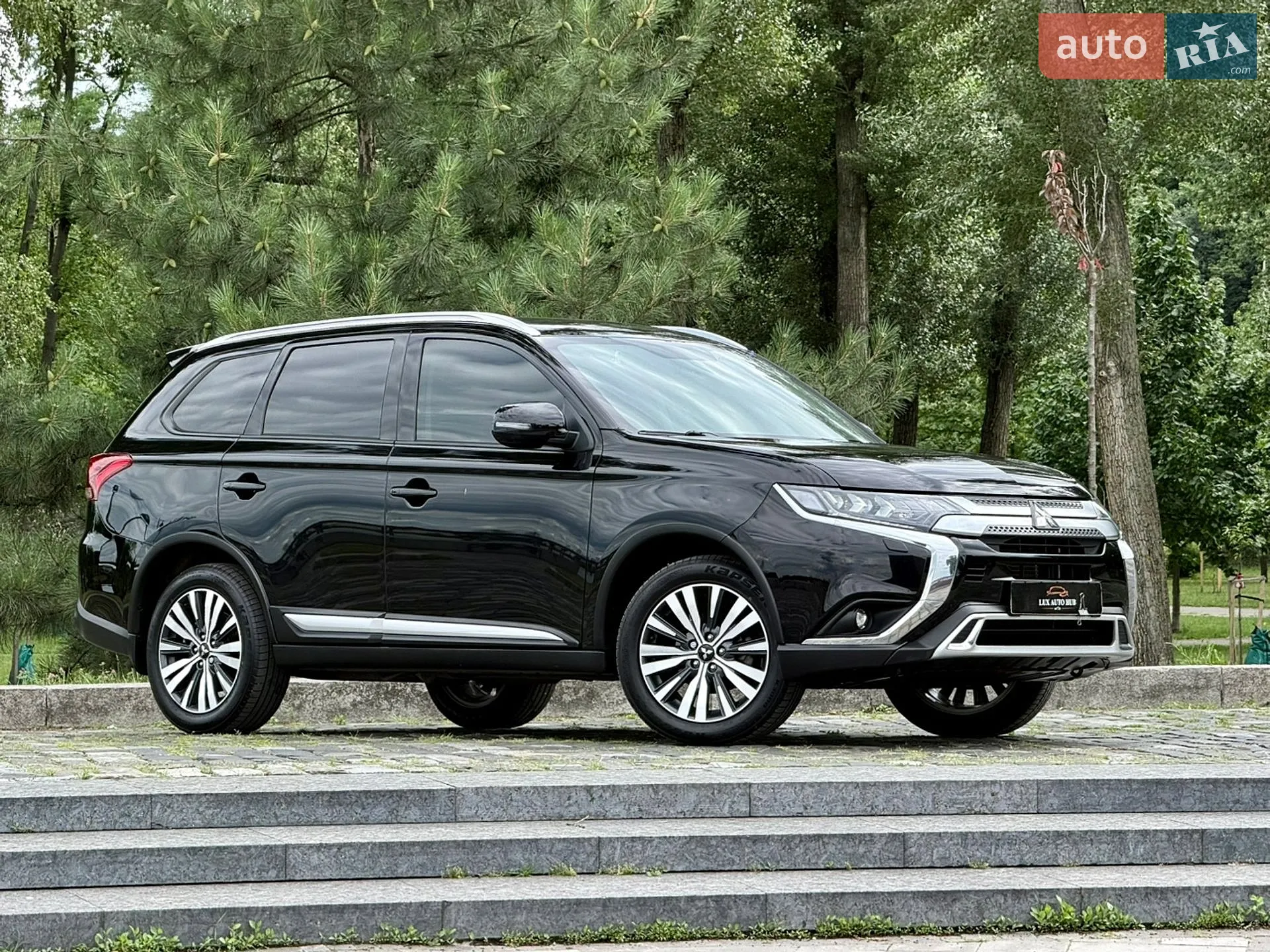 2021 Mitsubishi Outlander - мініатюра 148