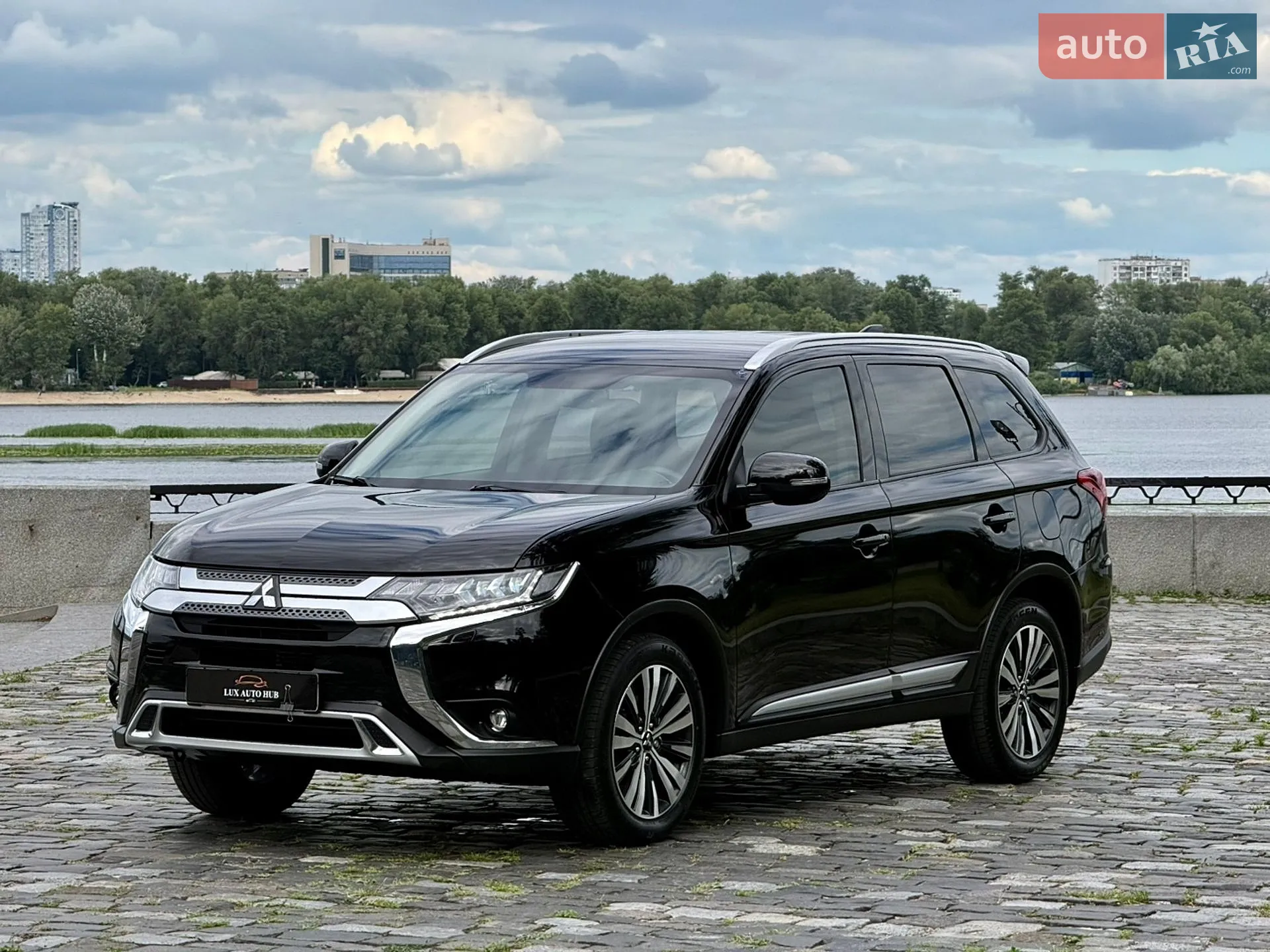 2021 Mitsubishi Outlander - мініатюра 160