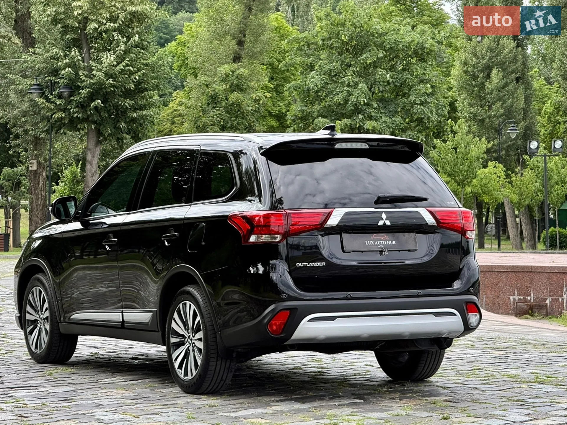 2021 Mitsubishi Outlander - мініатюра 178