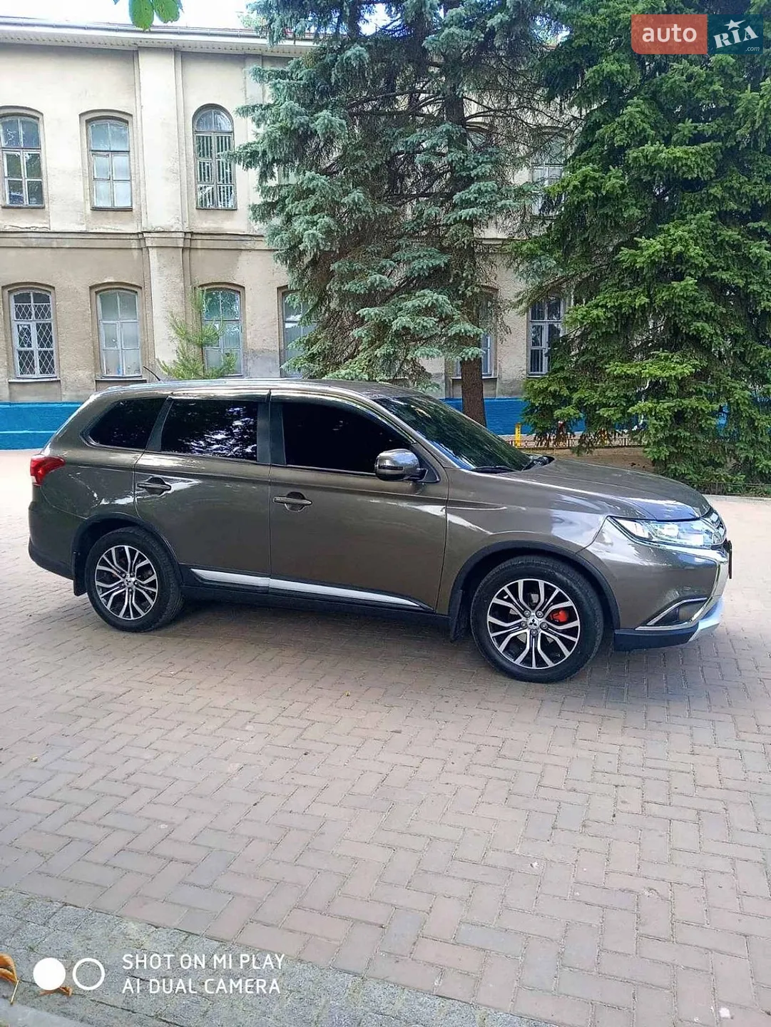 2015 Mitsubishi Outlander - мініатюра 9