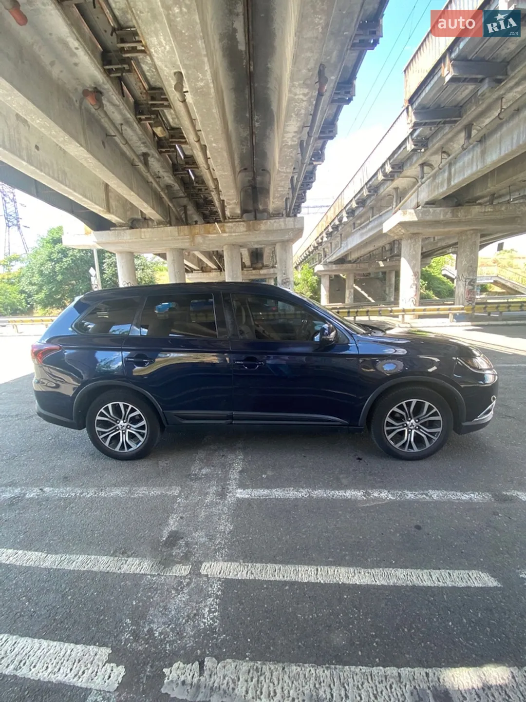 2016 Mitsubishi Outlander - мініатюра 4