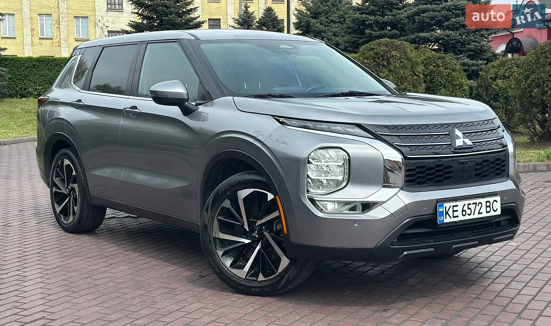 2021 Mitsubishi Outlander - мініатюра 5