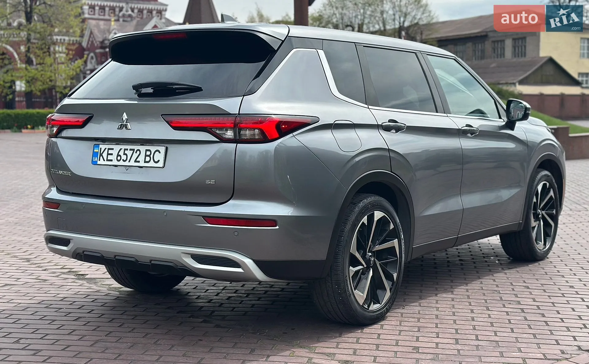 2021 Mitsubishi Outlander - мініатюра 8