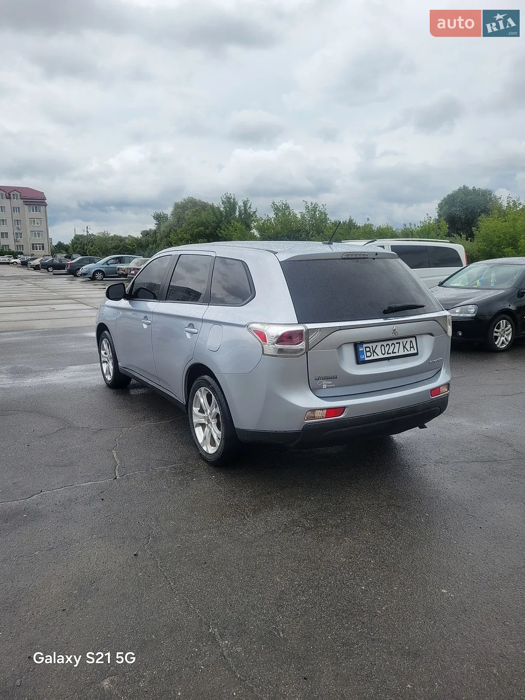 2013 Mitsubishi Outlander - мініатюра 11