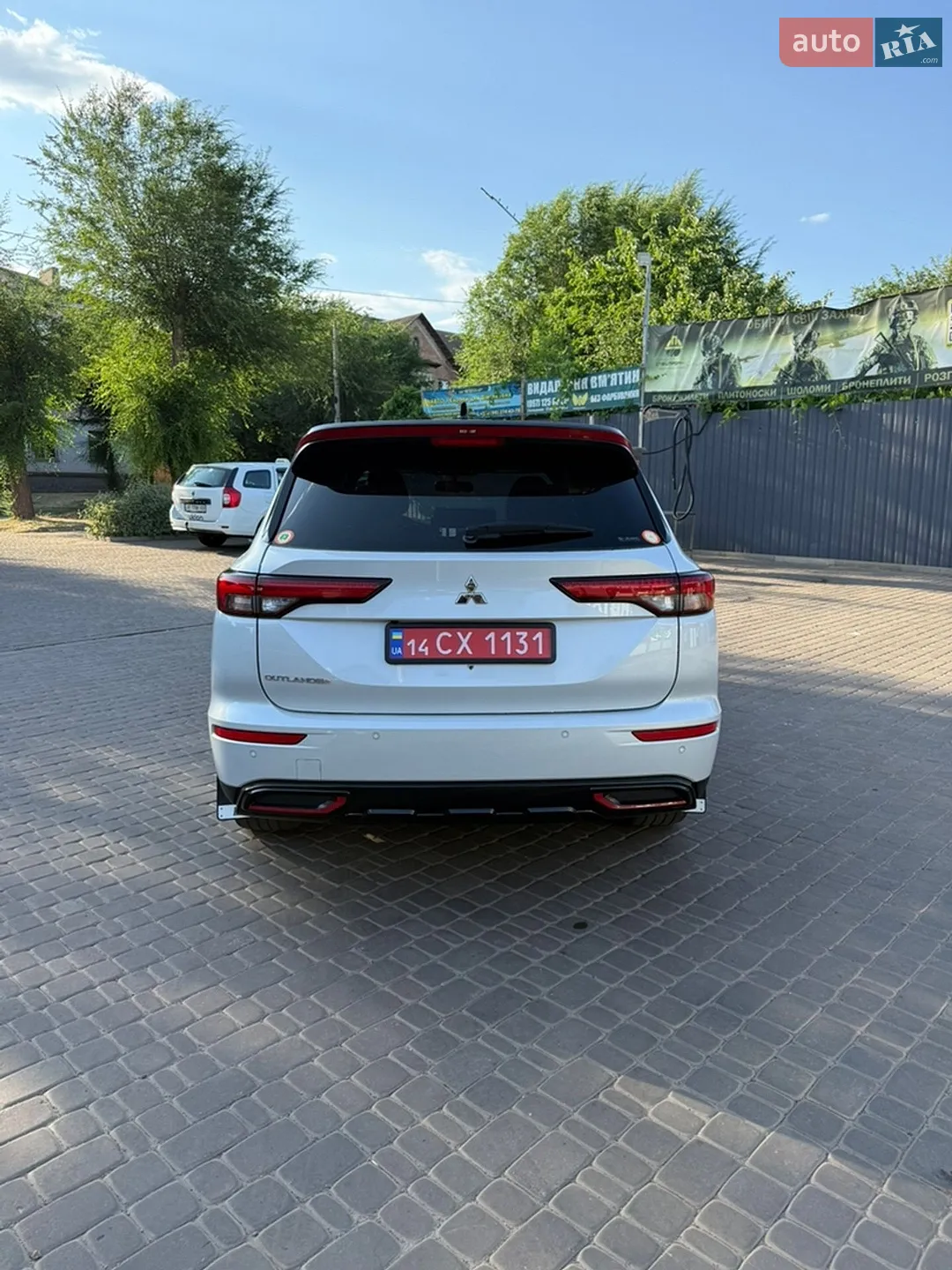 2023 Mitsubishi Outlander - мініатюра 6