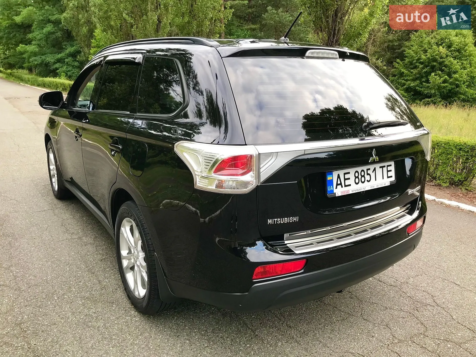 2013 Mitsubishi Outlander - мініатюра 9