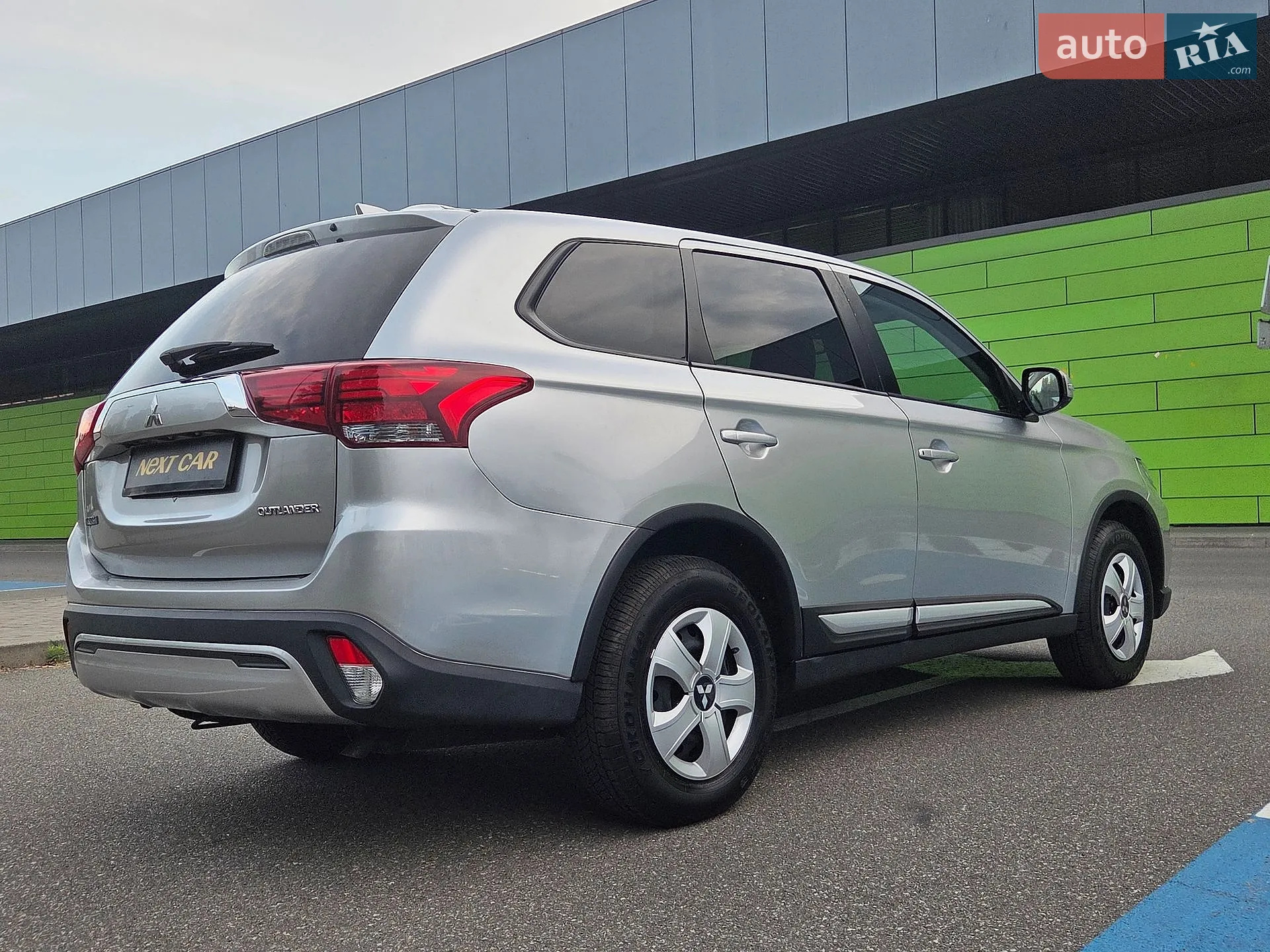 2021 Mitsubishi Outlander - мініатюра 14