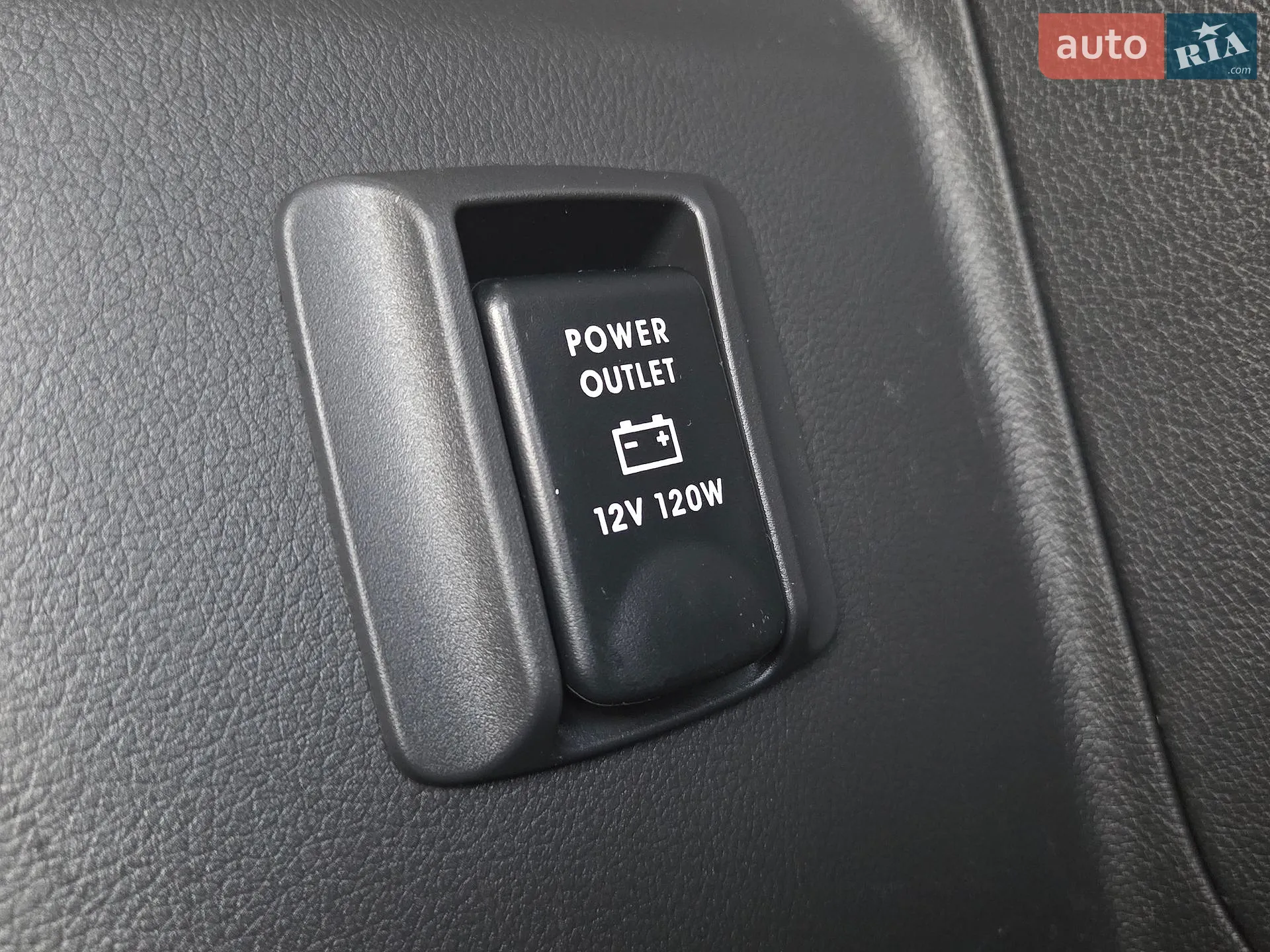 2021 Mitsubishi Outlander - мініатюра 47
