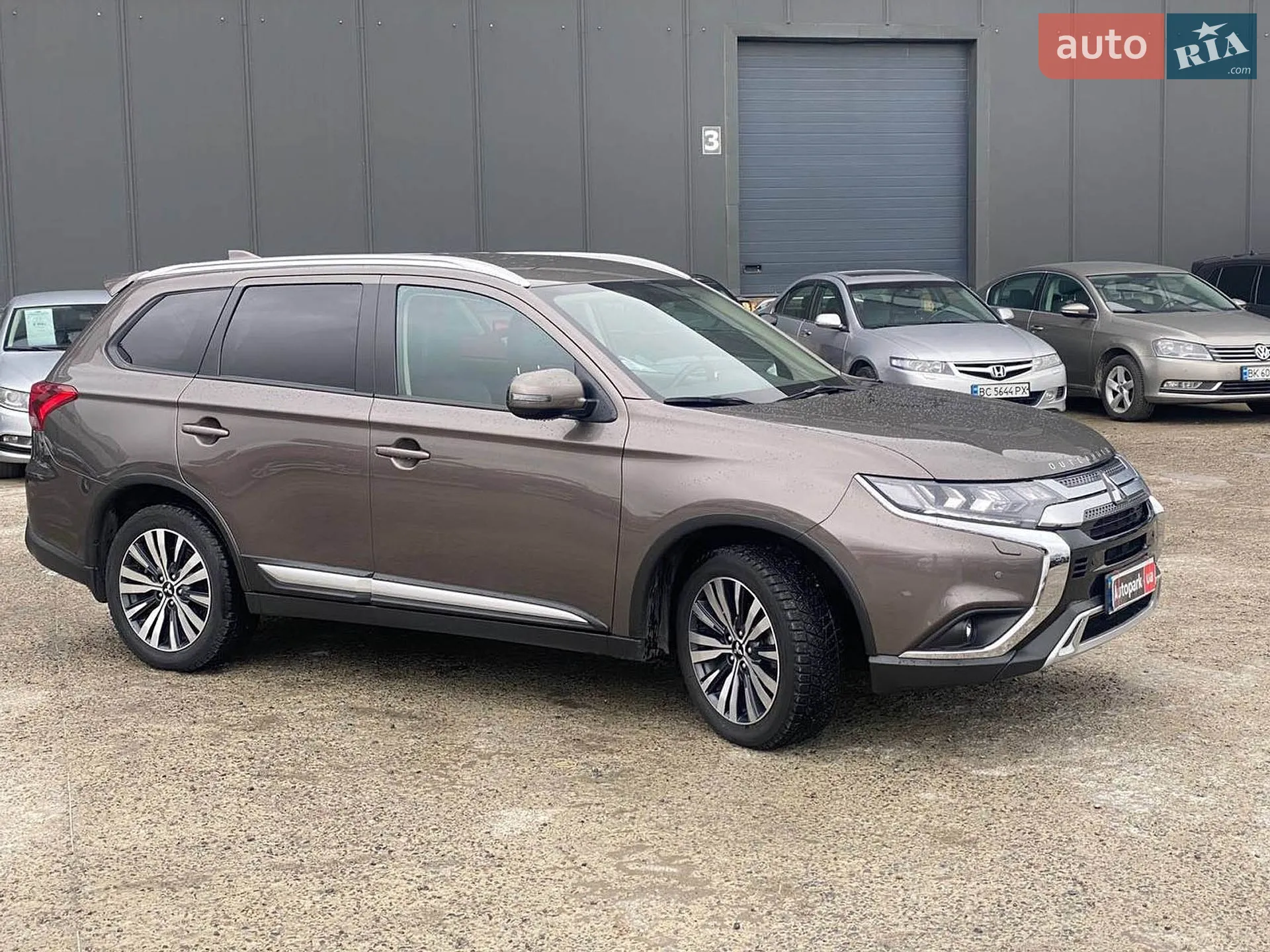 2019 Mitsubishi Outlander - мініатюра 4
