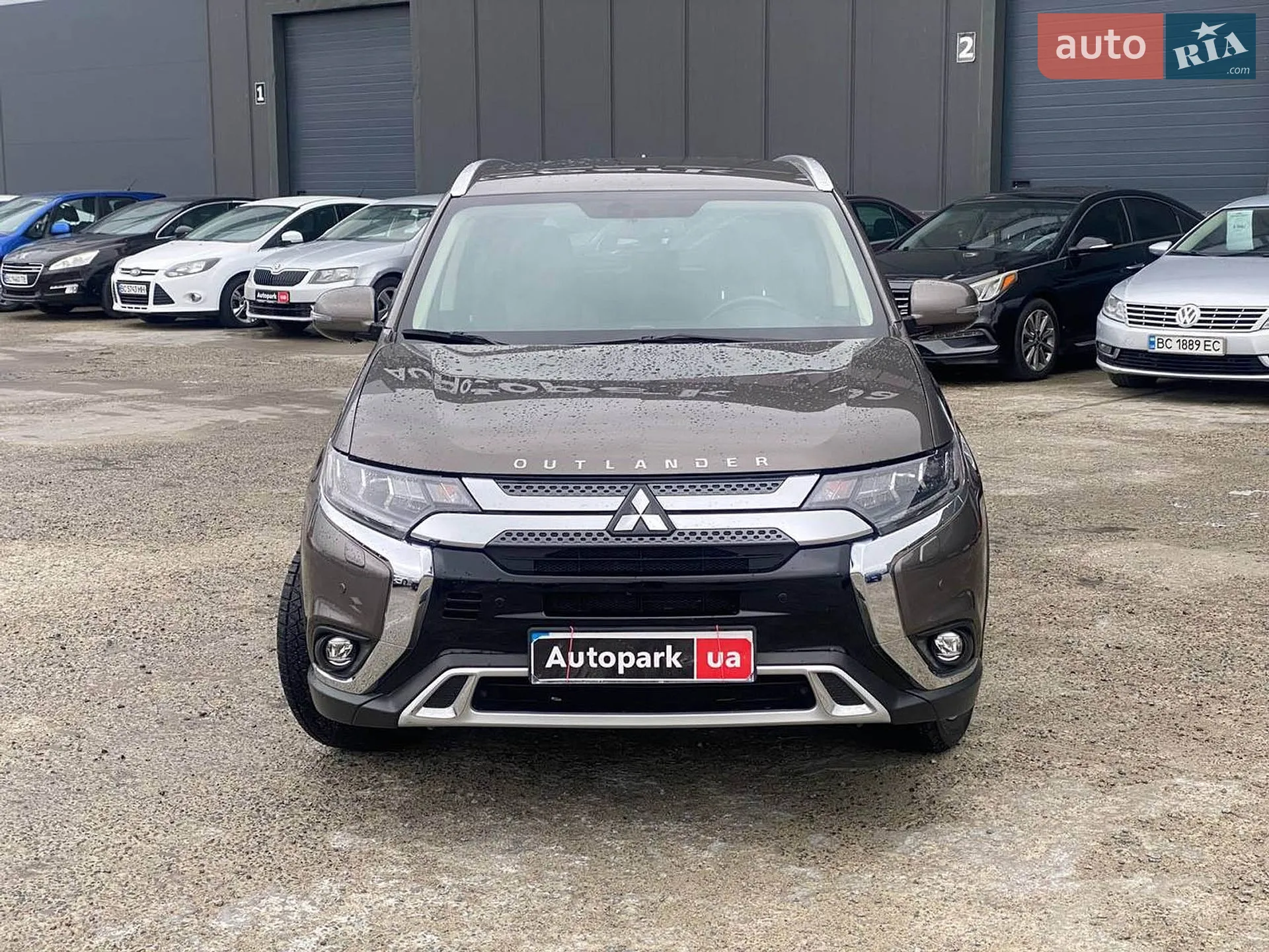 2019 Mitsubishi Outlander - мініатюра 2