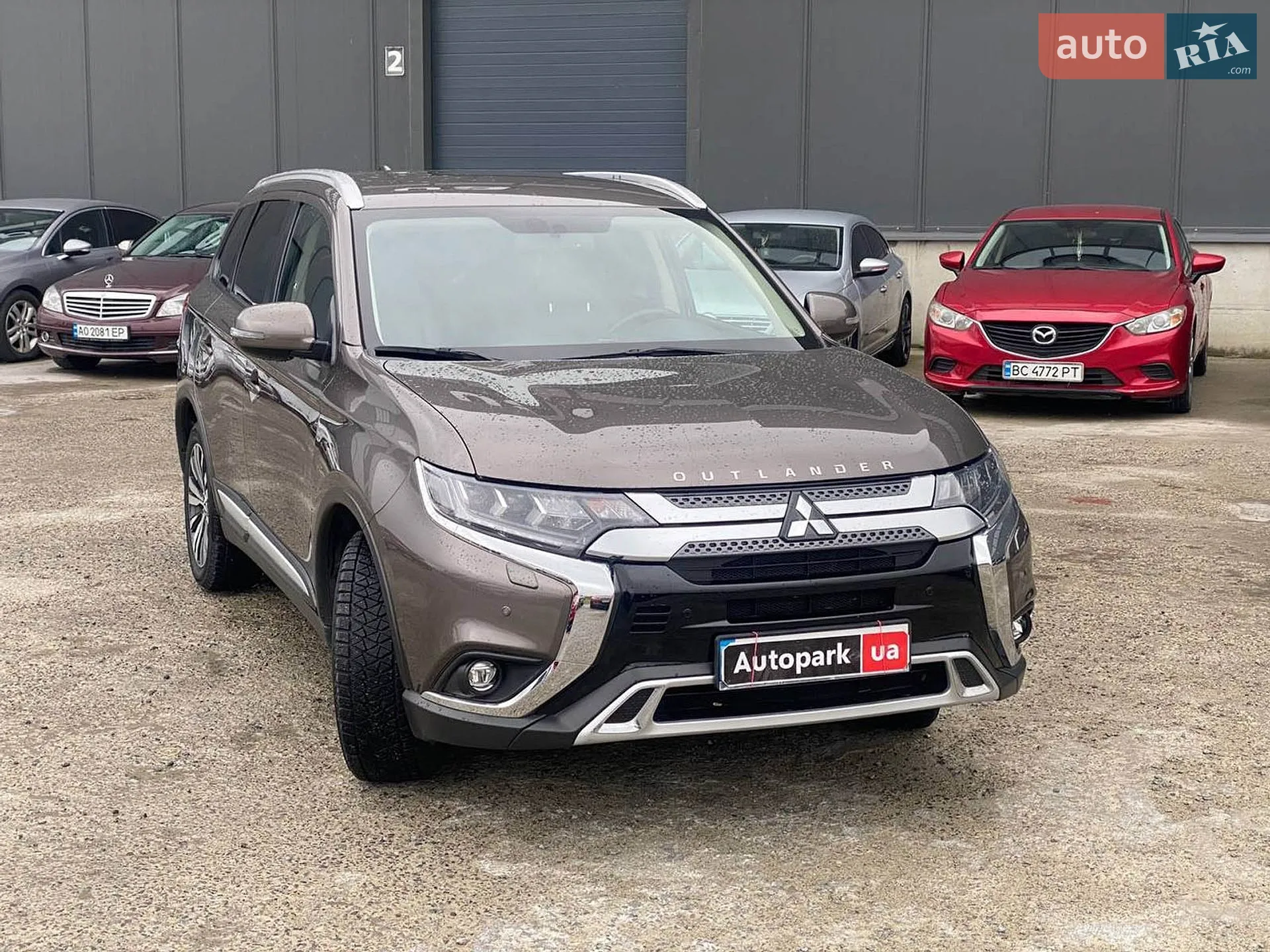 2019 Mitsubishi Outlander - мініатюра 15