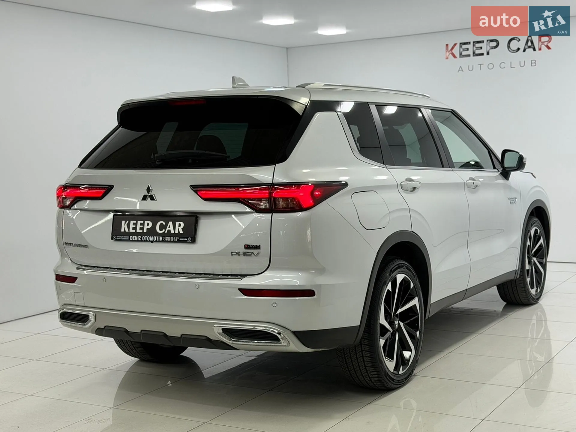 2023 Mitsubishi Outlander - мініатюра 12