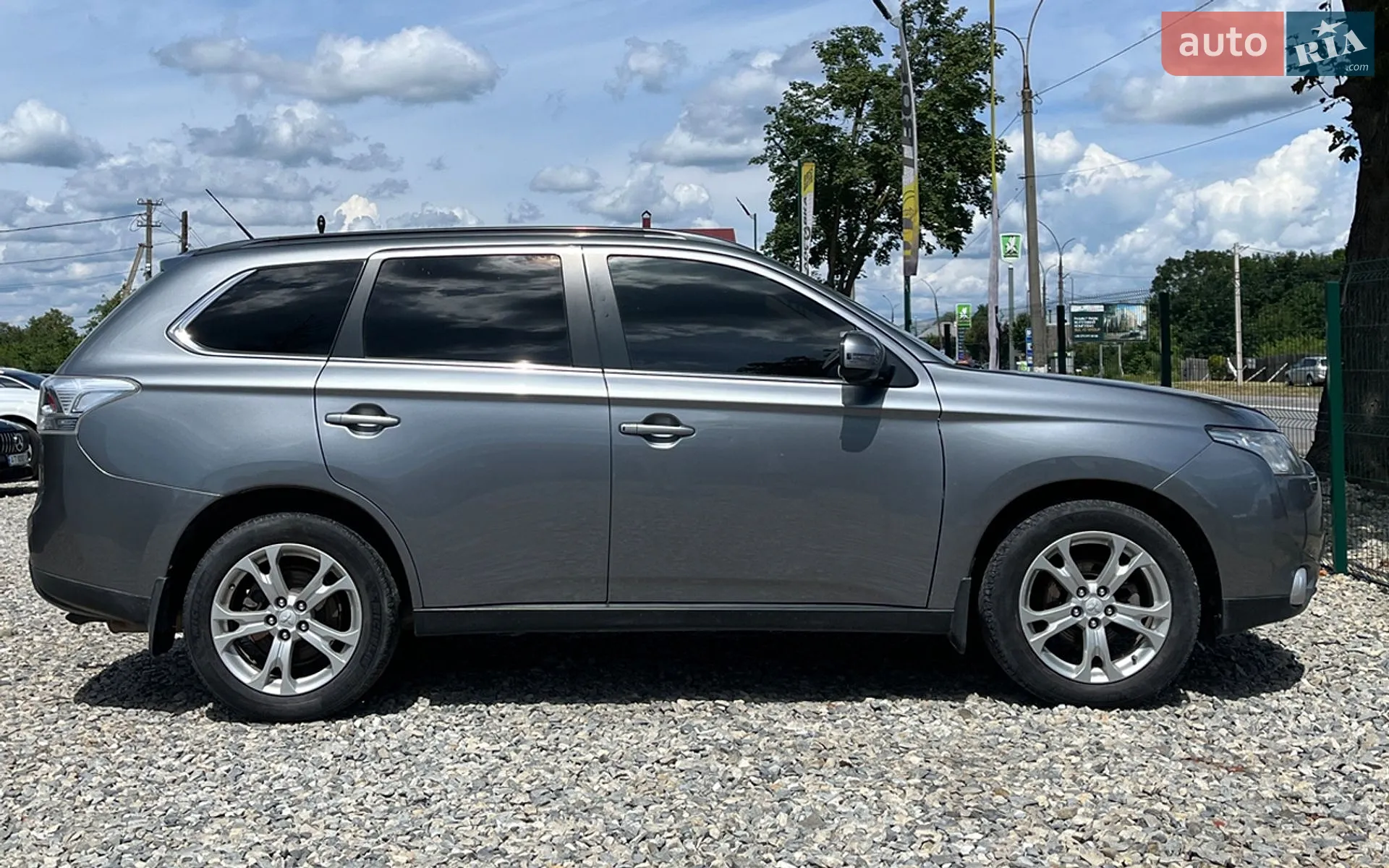 2012 Mitsubishi Outlander - мініатюра 8