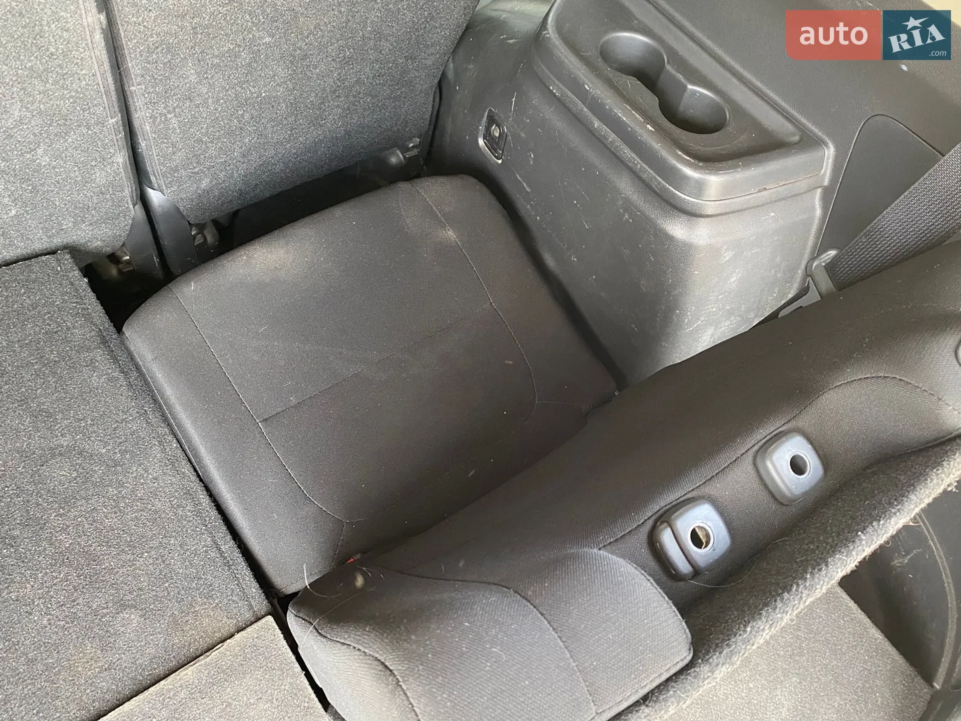 2014 Mitsubishi Outlander - мініатюра 17