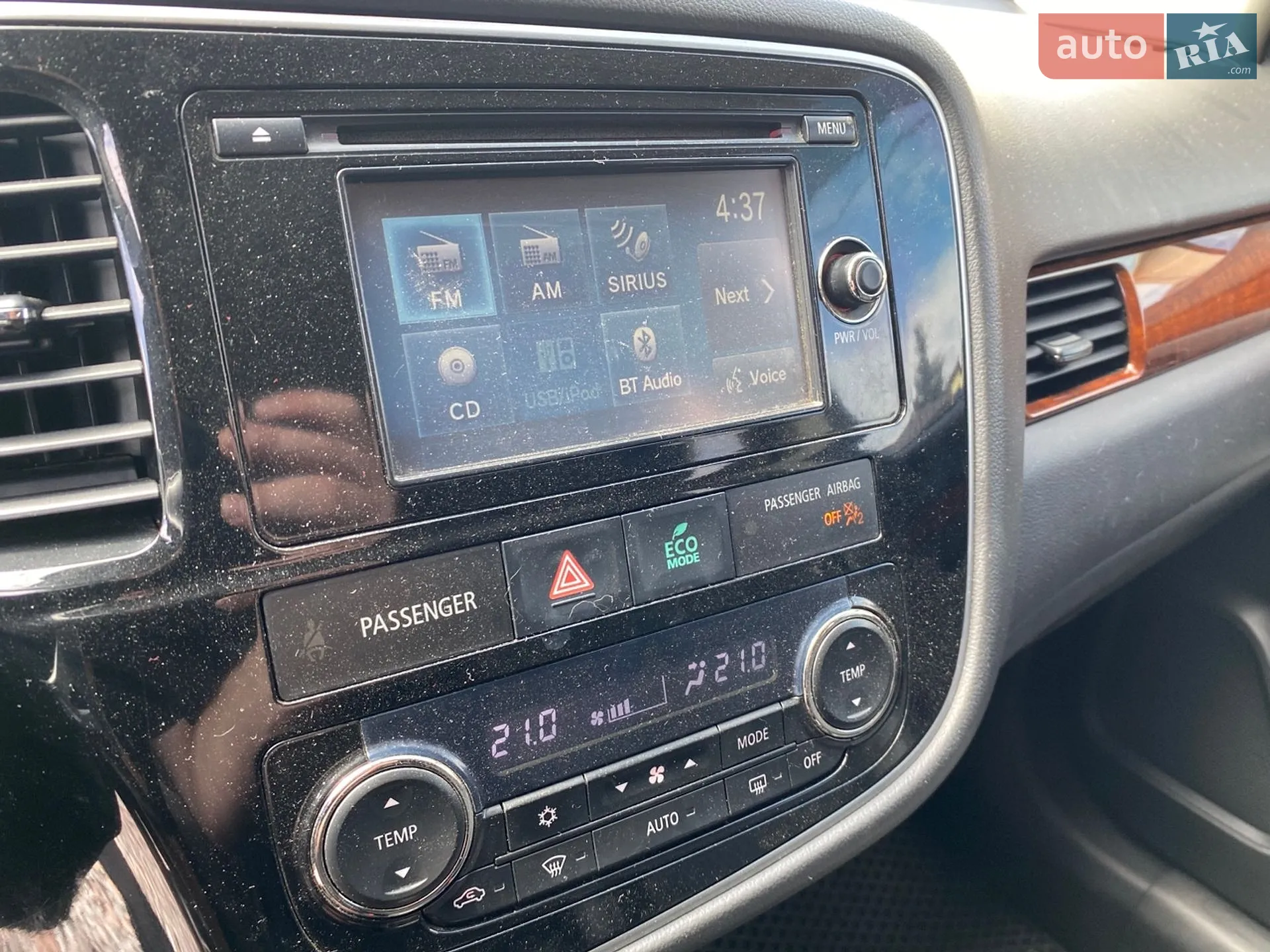 2014 Mitsubishi Outlander - мініатюра 19