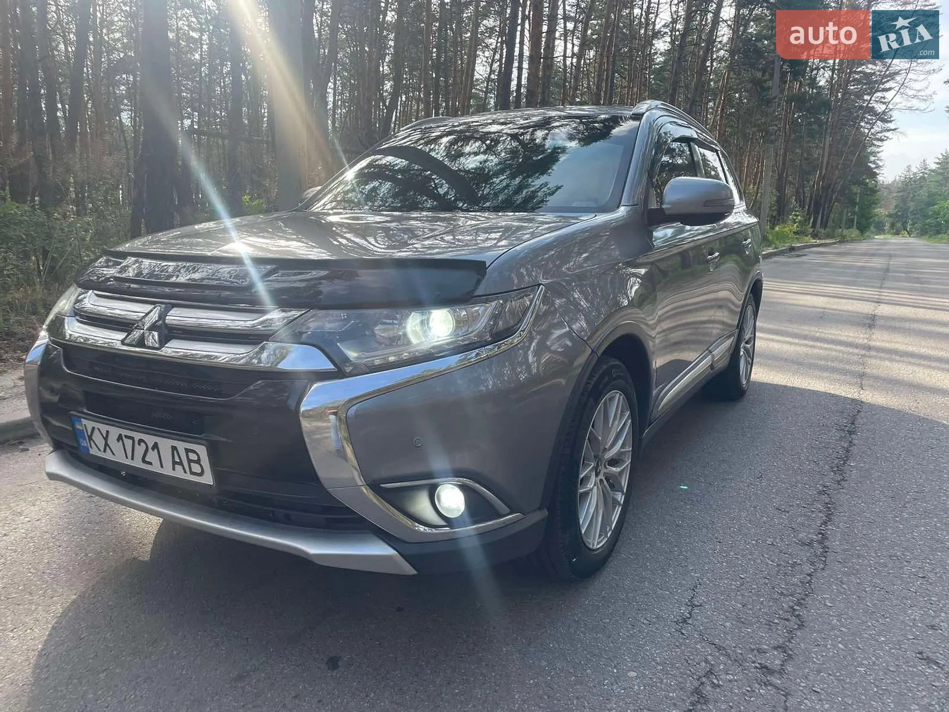 2016 Mitsubishi Outlander - мініатюра 12